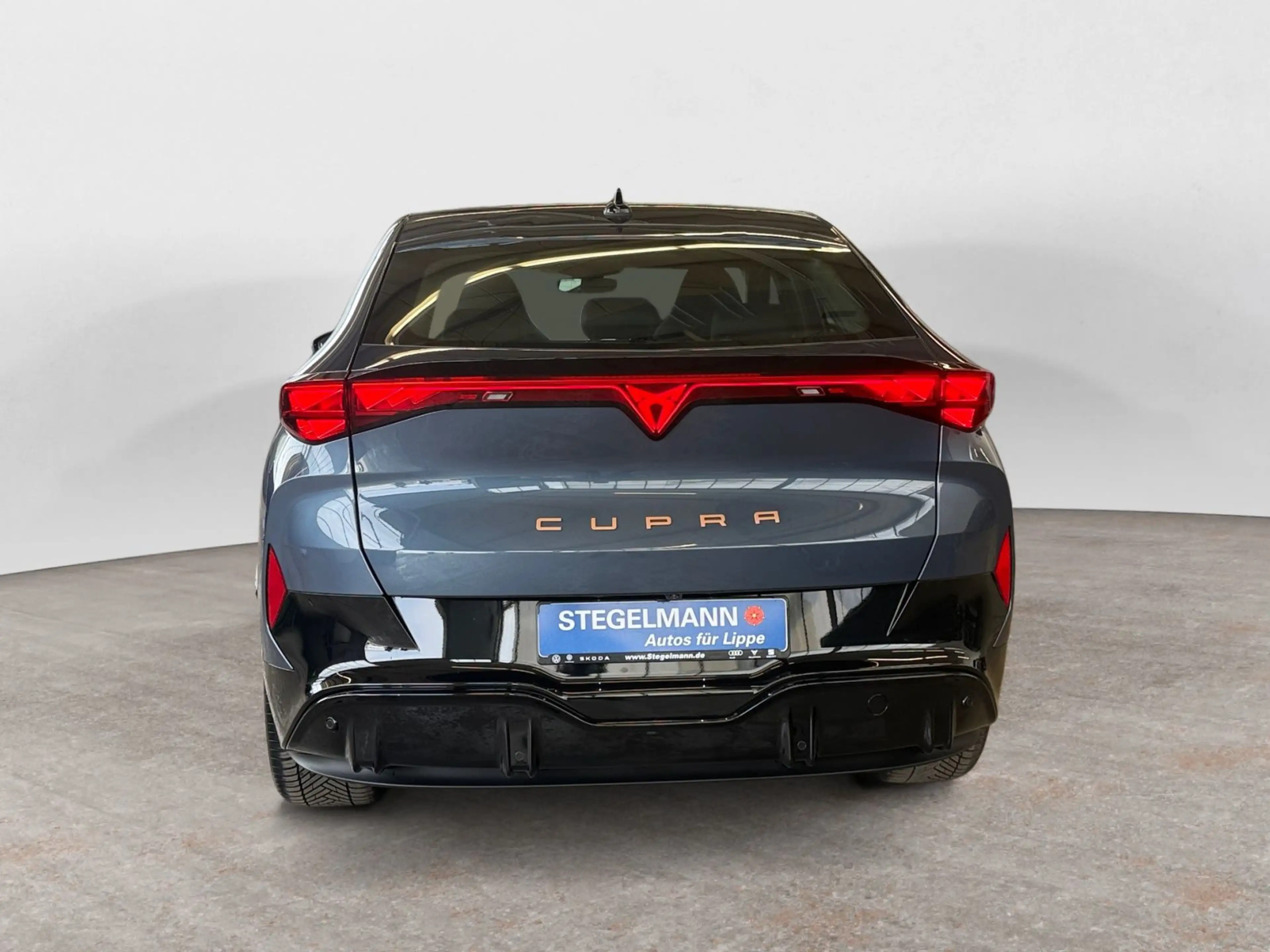 CUPRA Tavascan Ganzjahresreifen Wärmepume Navi — photo 5