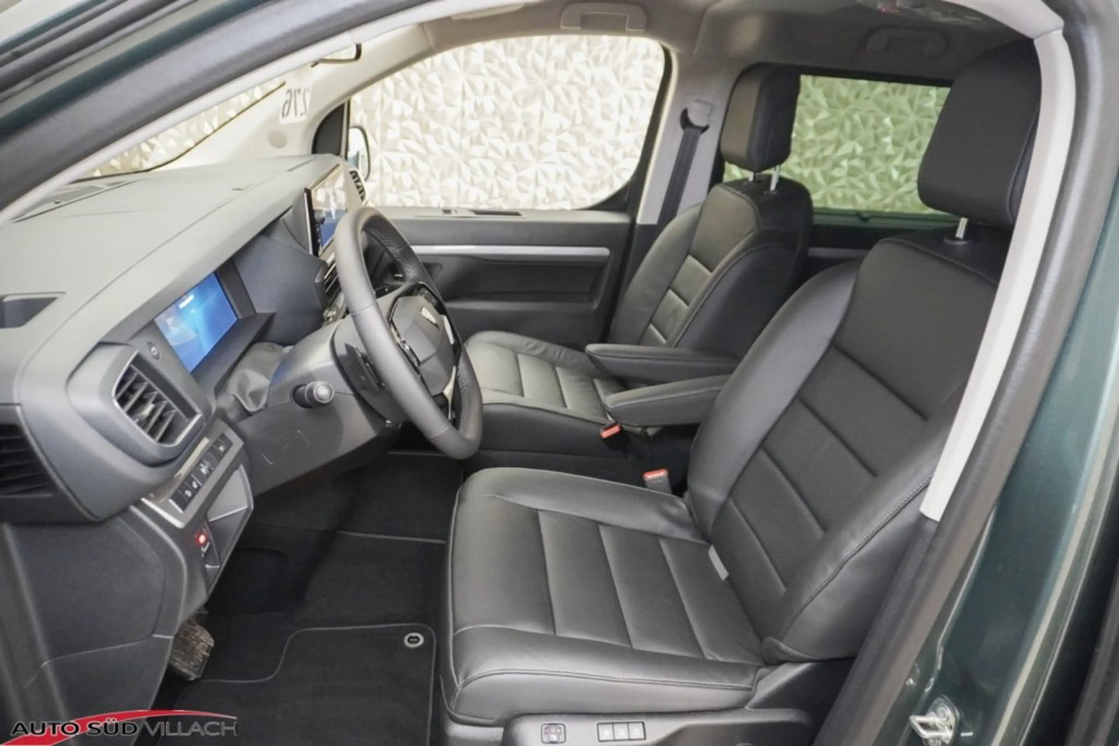 Peugeot Traveller PREMIUM L2 BHDI 180 EAT8 — photo 12