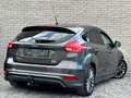 Ford Focus 1.0 EcoBoost ST Line Gris - thumbnail 2