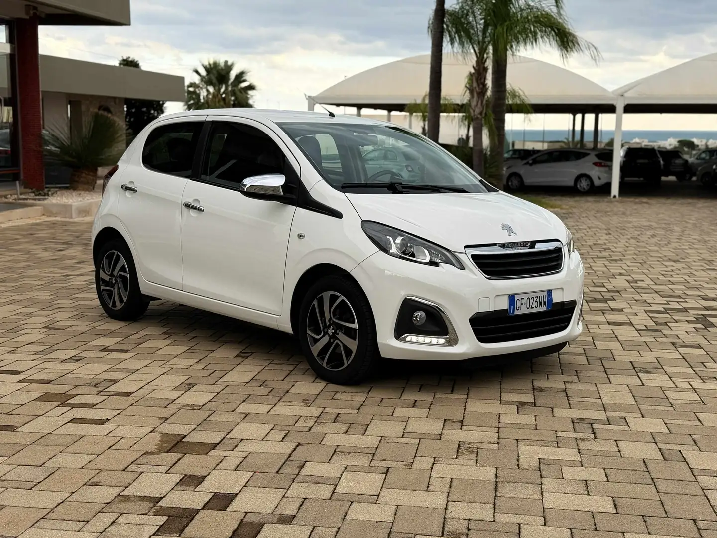 Peugeot 108 108 5p 1.0 vti Allure s Blanc - 2
