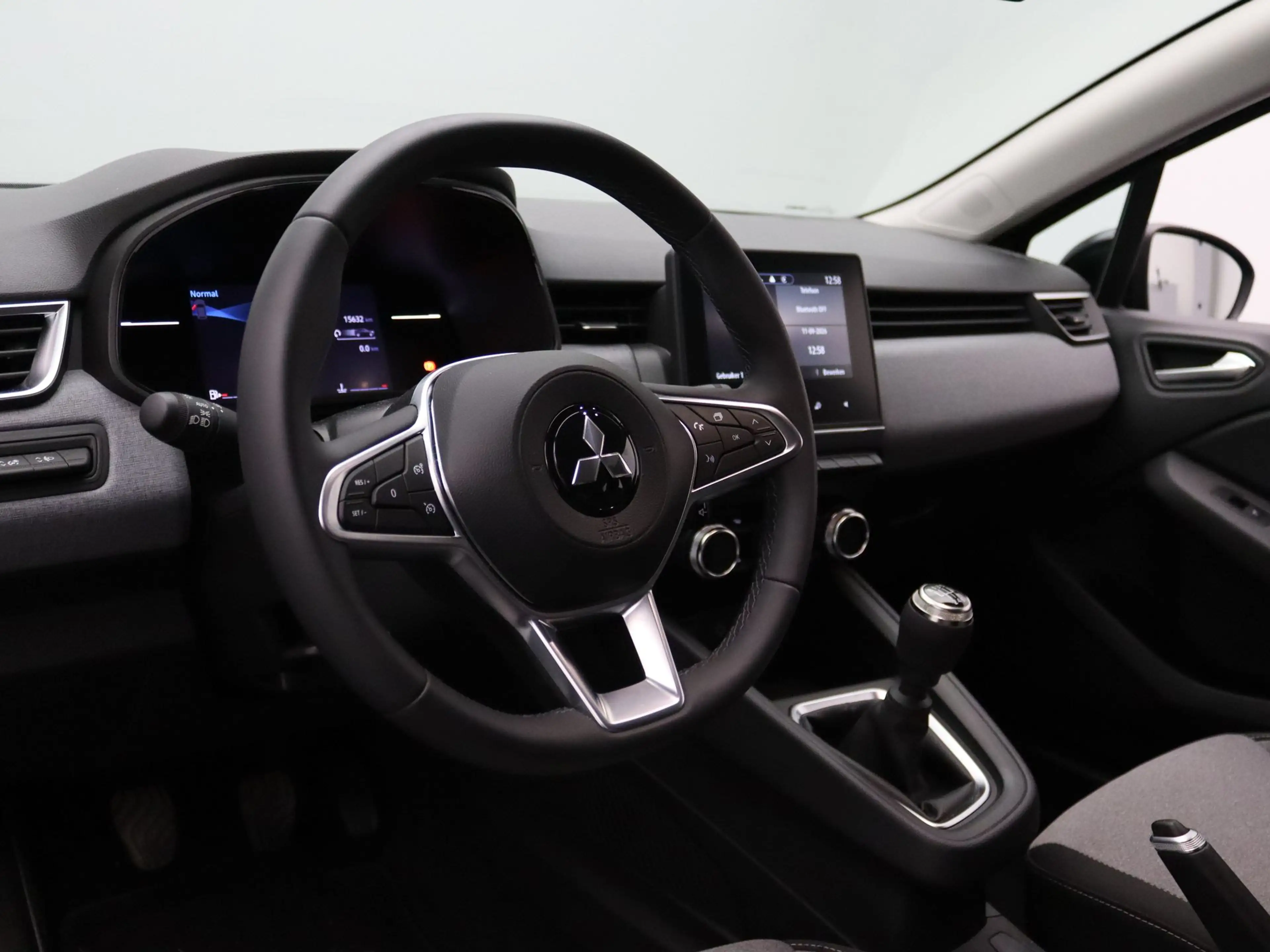 Mitsubishi Colt 90pk MT Intense Apple Carplay/Android Auto | Clima — photo 3
