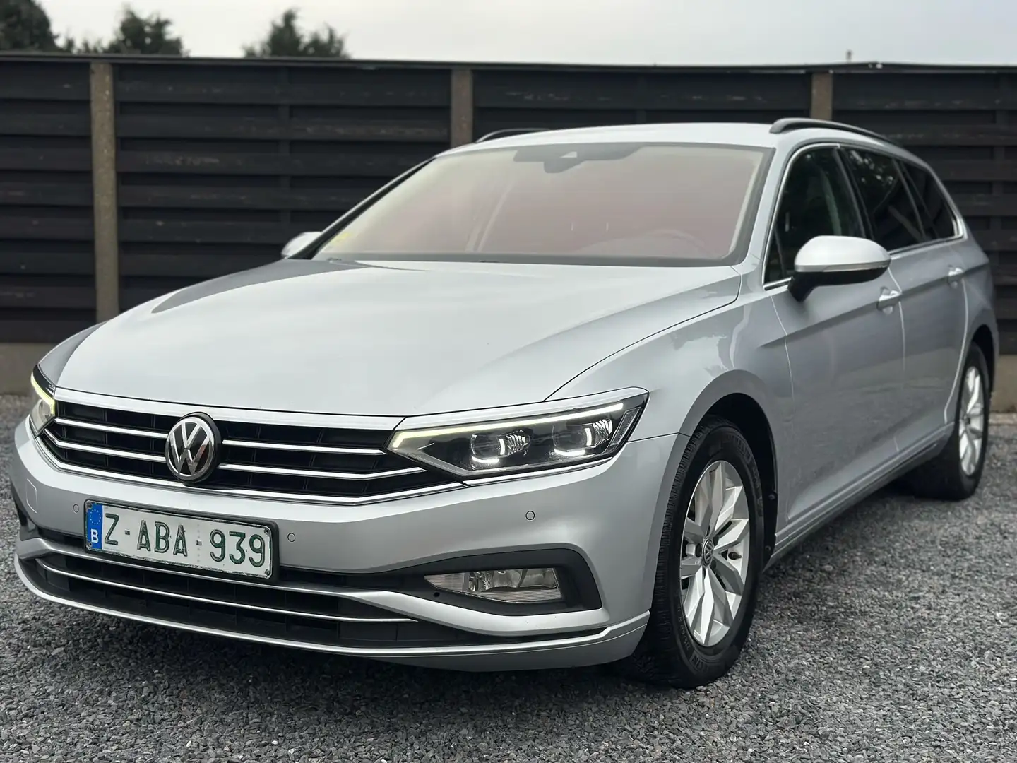 Volkswagen Passat Variant 1.6 TDI*2019*116DKMS*VIRTUAL*CAMERA*ELEK.KLEP Silber - 2