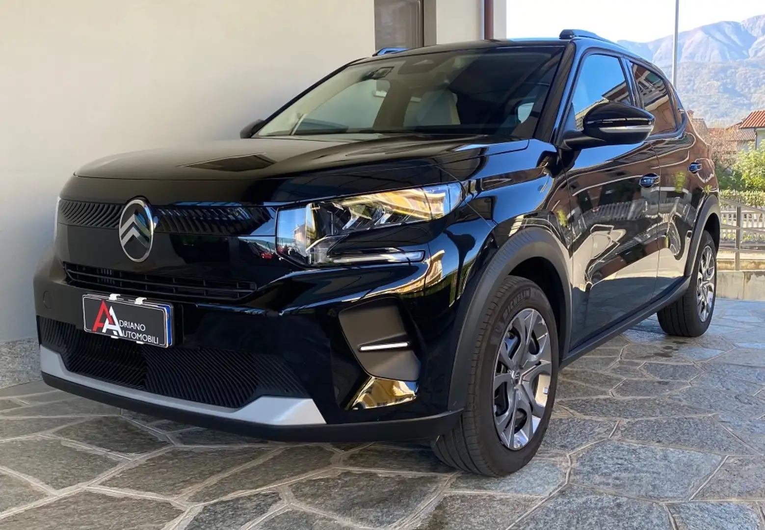 Citroen C3 1.2 puretech turbo Max 100cv s&s Schwarz - 1