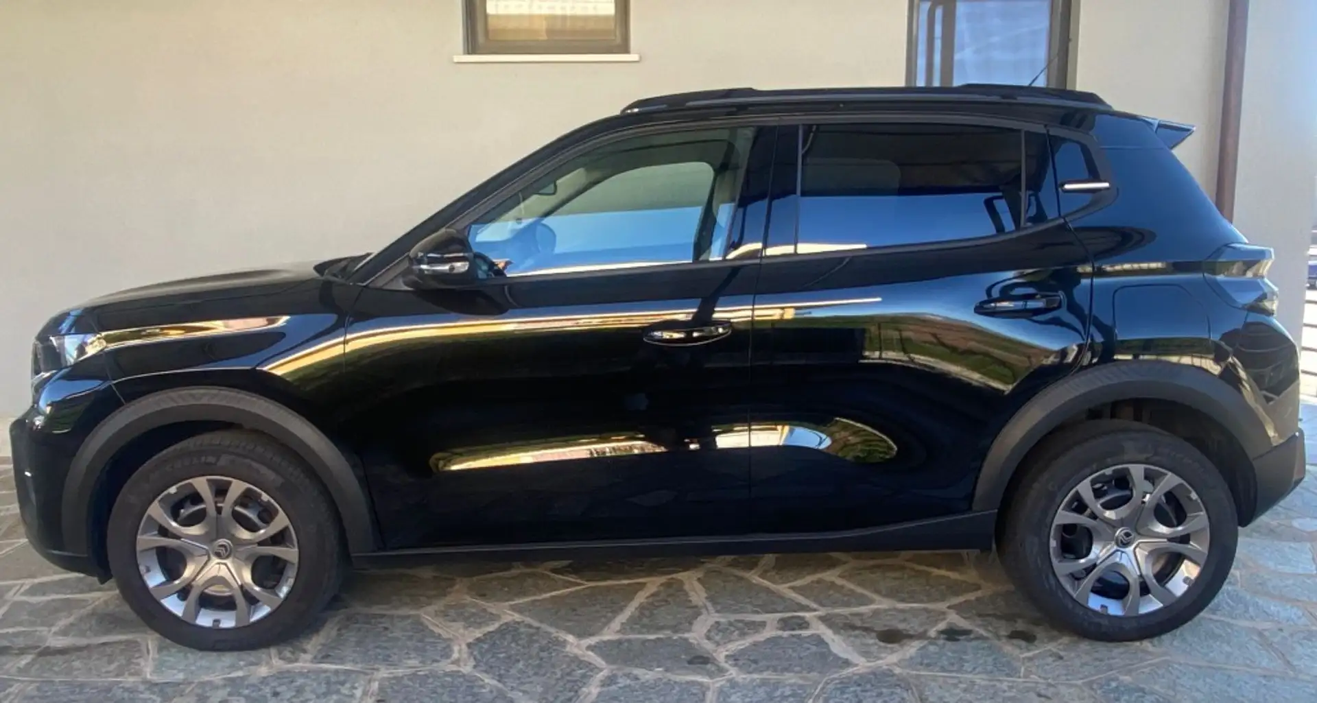 Citroen C3 1.2 puretech turbo Max 100cv s&s Schwarz - 2