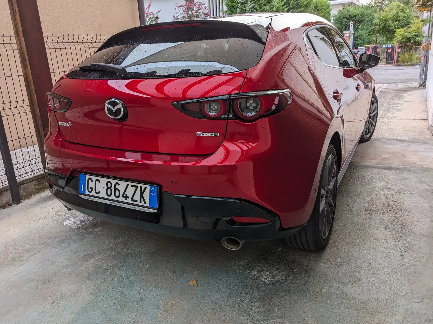 Mazda 3 3 IV 5 porte 5p 2.0 m-hybrid Exclusive 186cv Rosso - 1