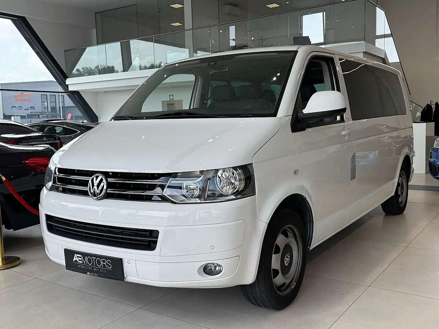 Volkswagen T5 Caravelle T5 // CARAVELLE // AHK // 4-Motion-Lang // DSG ... Weiß - 2