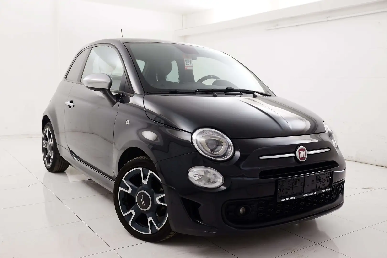 Fiat 500 1.0i MHEV AIRCO, GPS, CRUISE, CAPTEURS, TOIT PANO Noir - 1