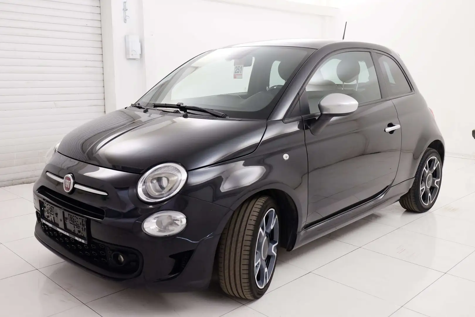 Fiat 500 1.0i MHEV AIRCO, GPS, CRUISE, CAPTEURS, TOIT PANO Noir - 2
