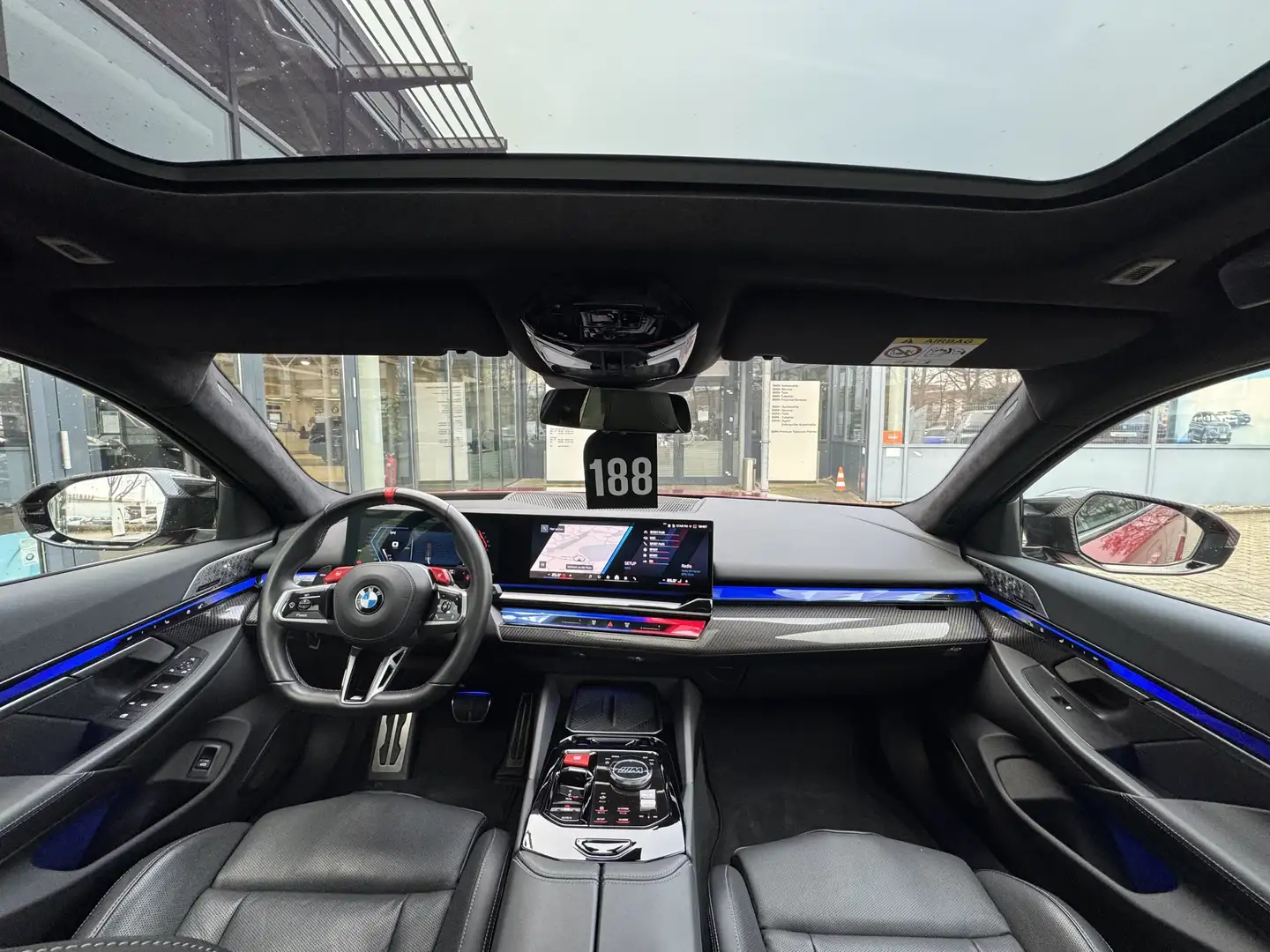 BMW M5 Touring  PANO AHK B&W DA-Prof 360° 0,5% Rot - 2