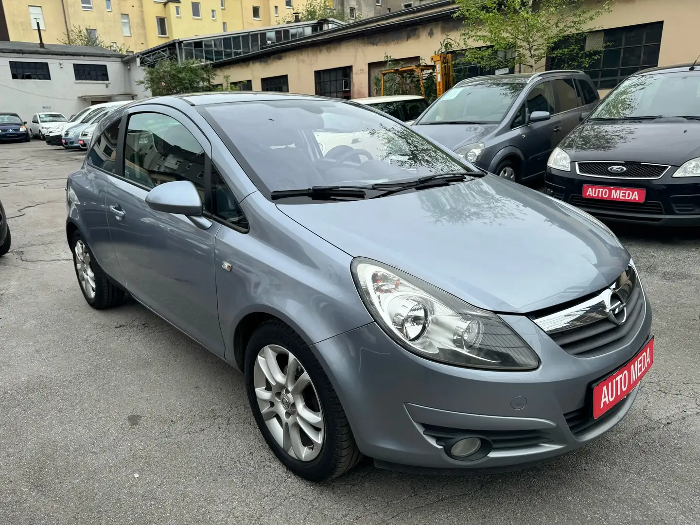 Opel Corsa Sport*Lenkradheizung* Euro 4*Alufelgen*Sitzheizung Grau - 2