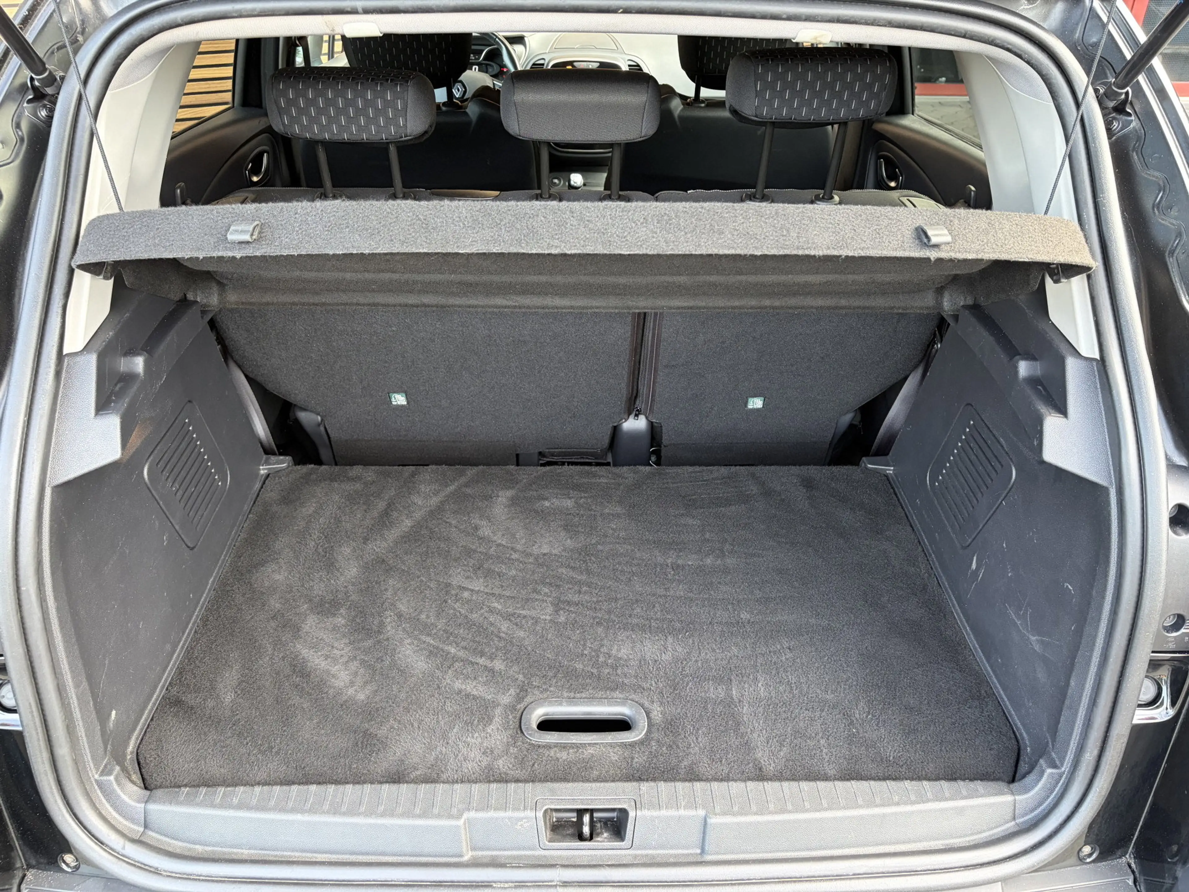 Renault Captur 0.9 TCe Intens — photo 22