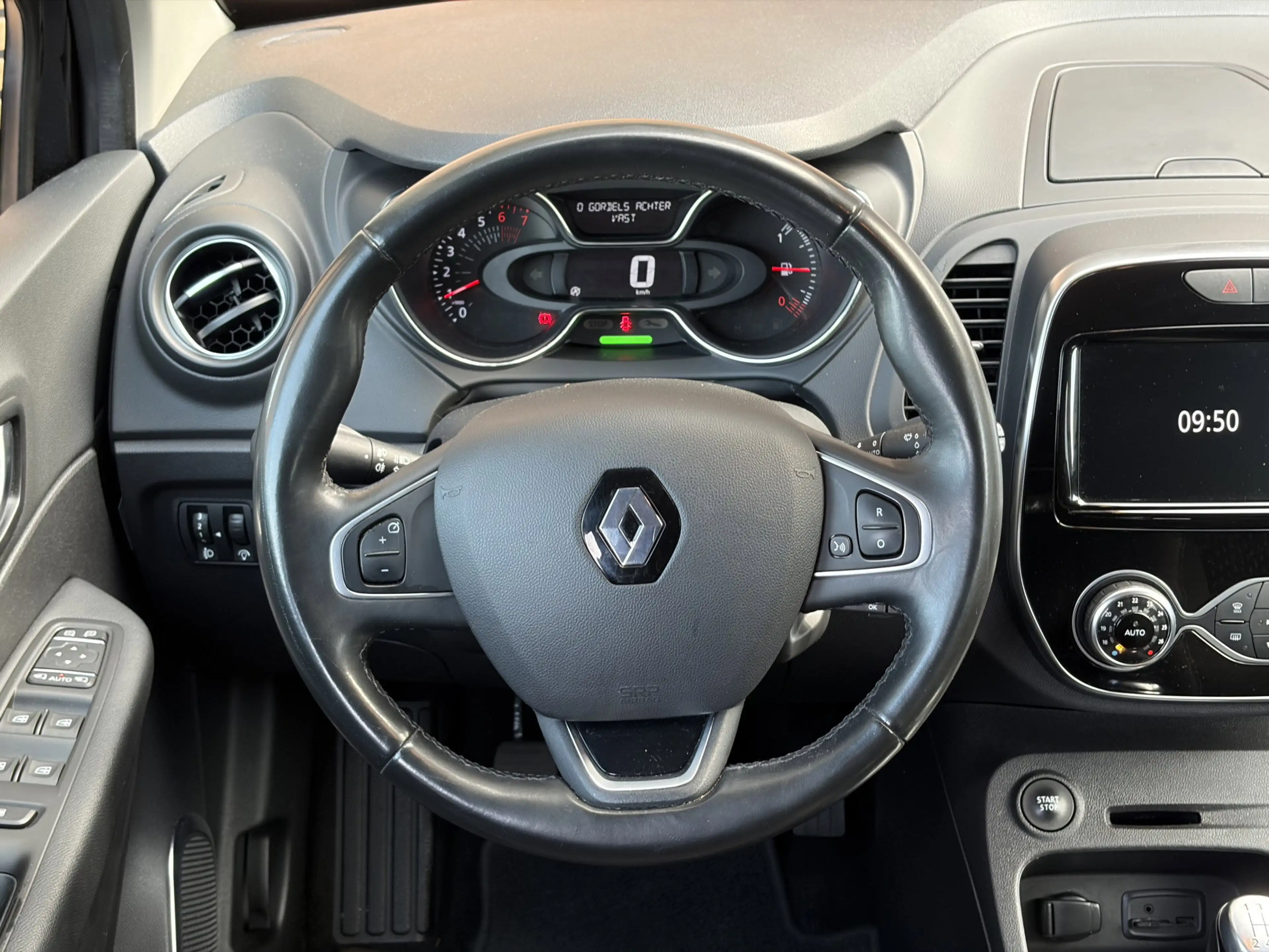 Renault Captur 0.9 TCe Intens — photo 24