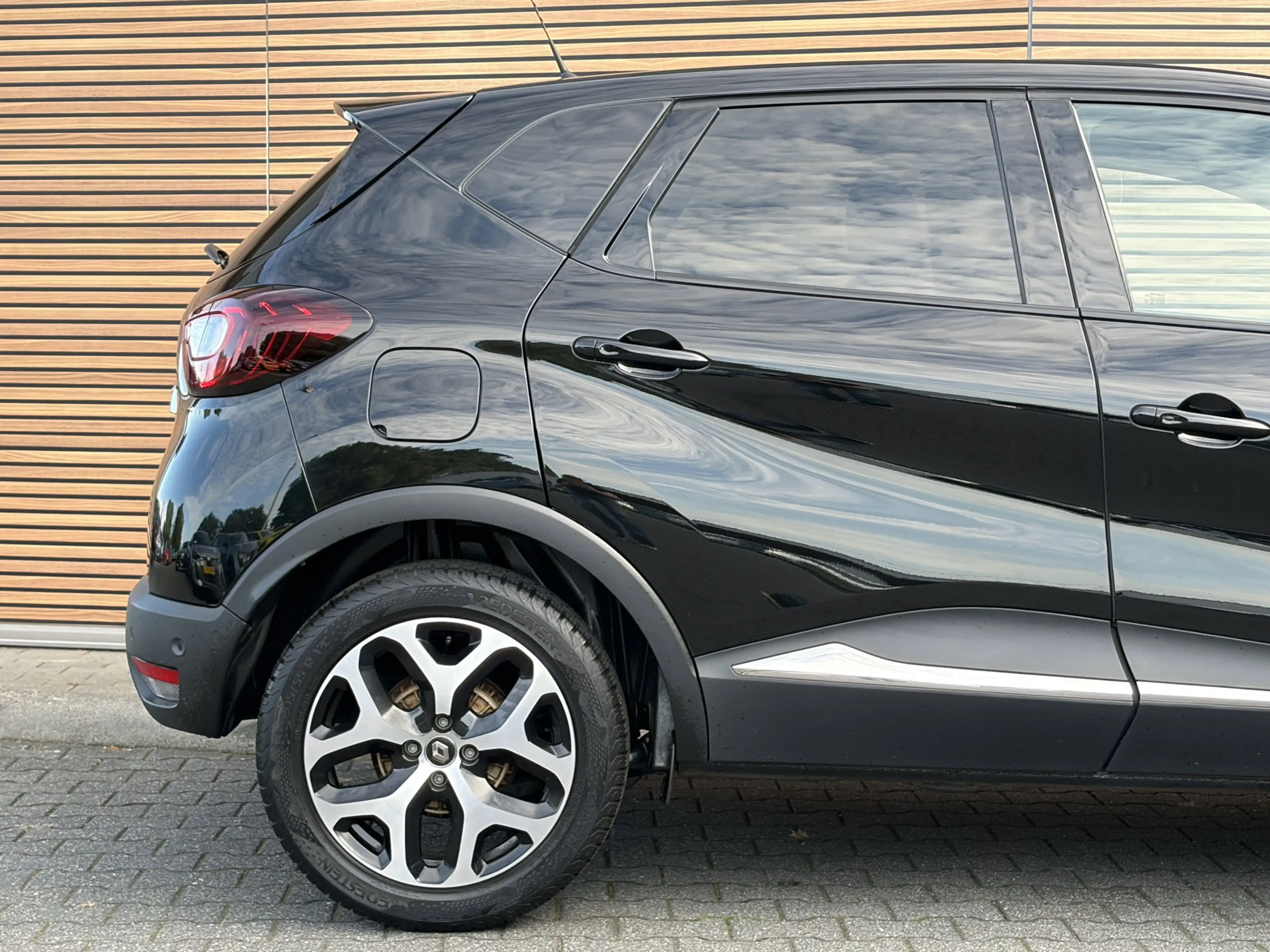 Renault Captur 0.9 TCe Intens — photo 19