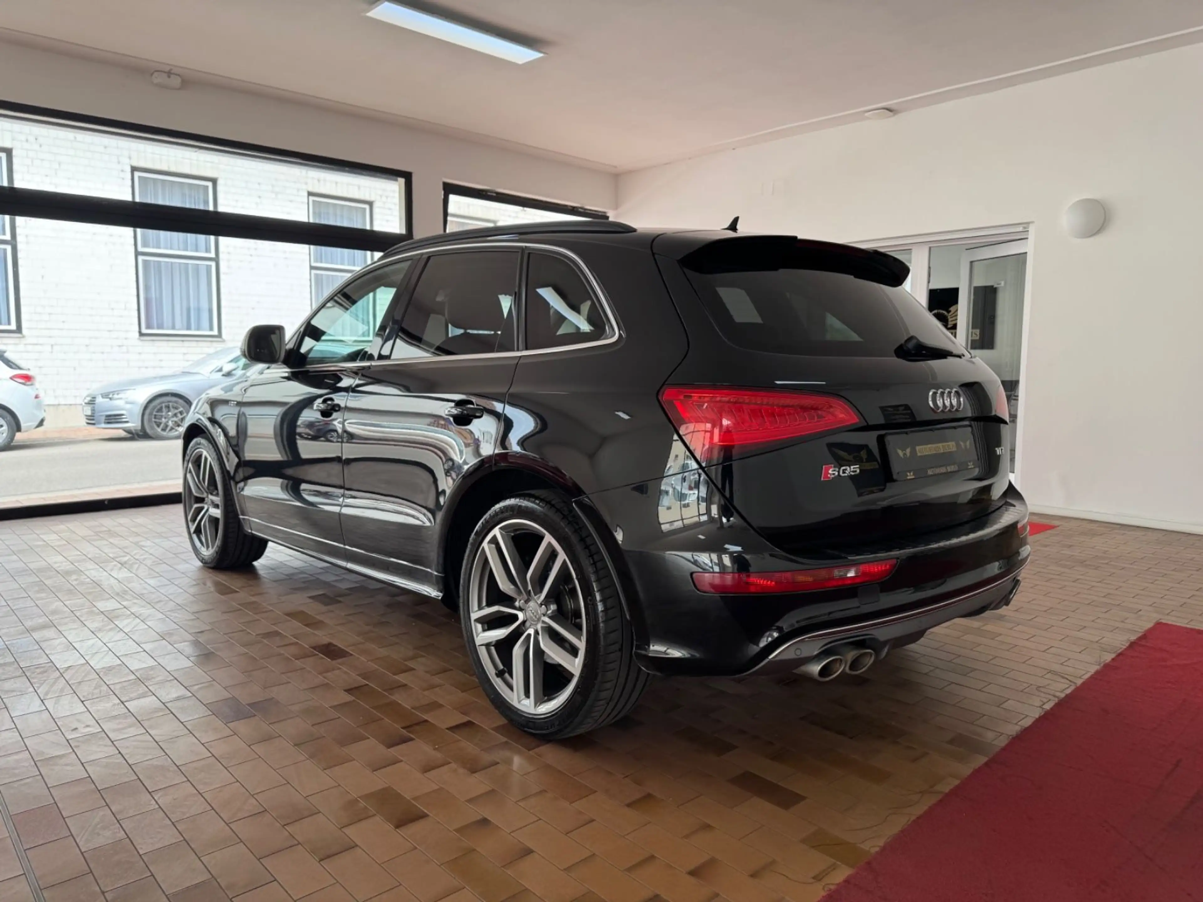 Audi SQ5 3.0 TDI quattro/3.HND/TEMP/KLIMA/NAVI/SHZ — photo 8