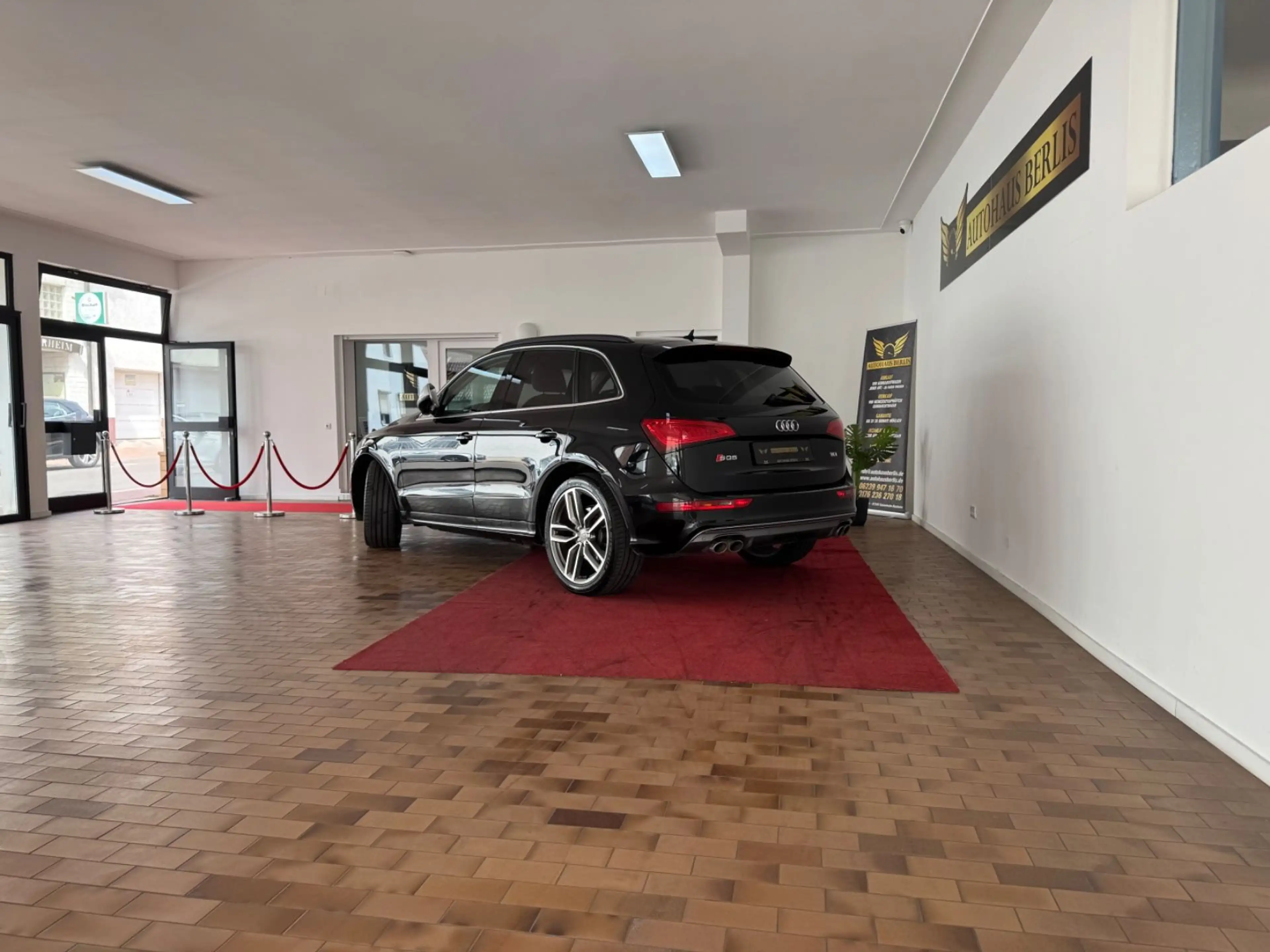 Audi SQ5 3.0 TDI quattro/3.HND/TEMP/KLIMA/NAVI/SHZ — photo 3