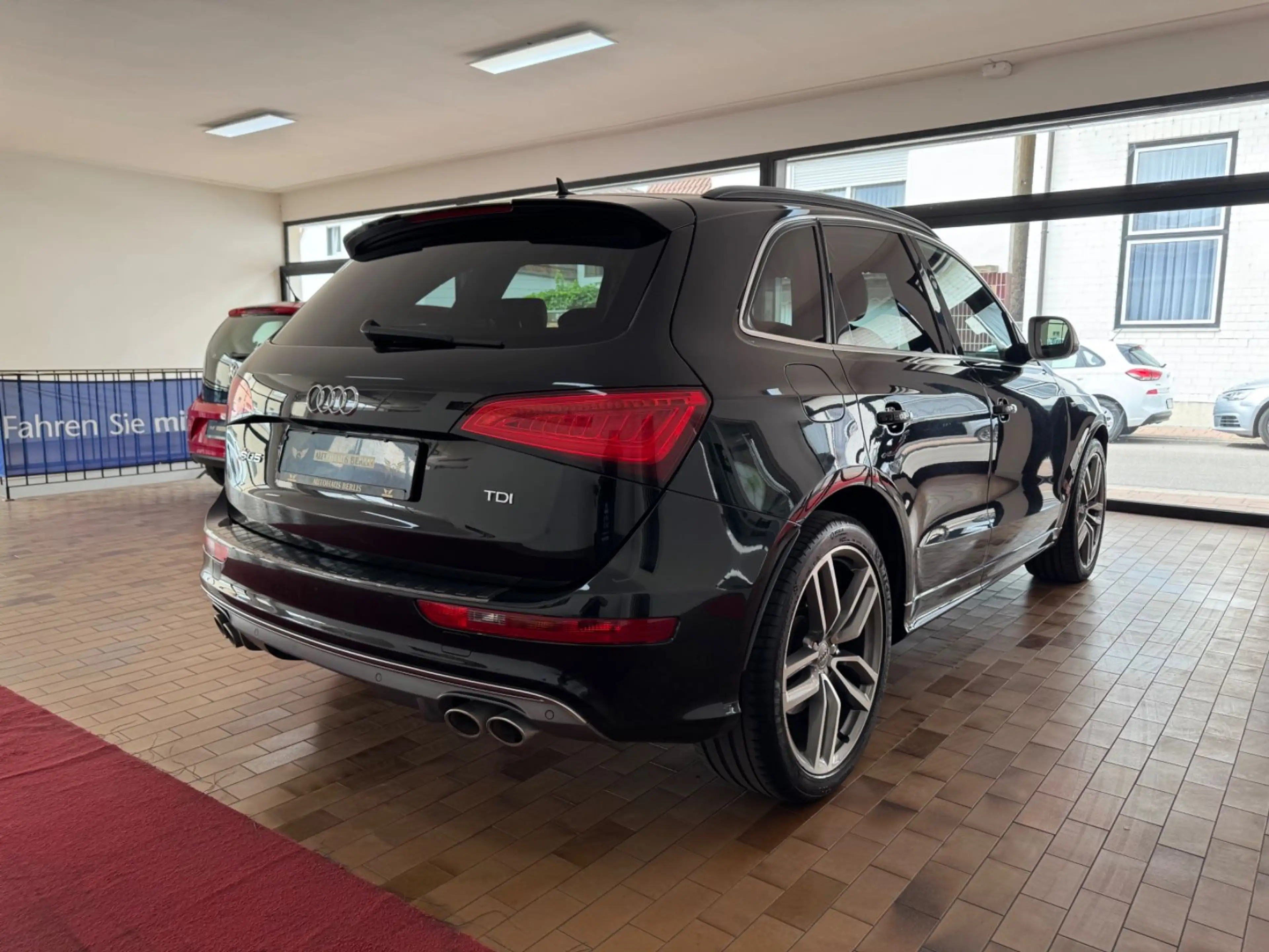 Audi SQ5 3.0 TDI quattro/3.HND/TEMP/KLIMA/NAVI/SHZ — photo 11