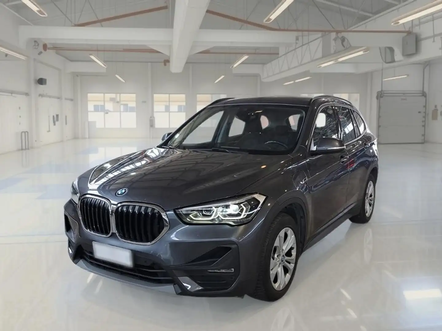 BMW X1 xDrive 25e Business Advantage automatico - 1