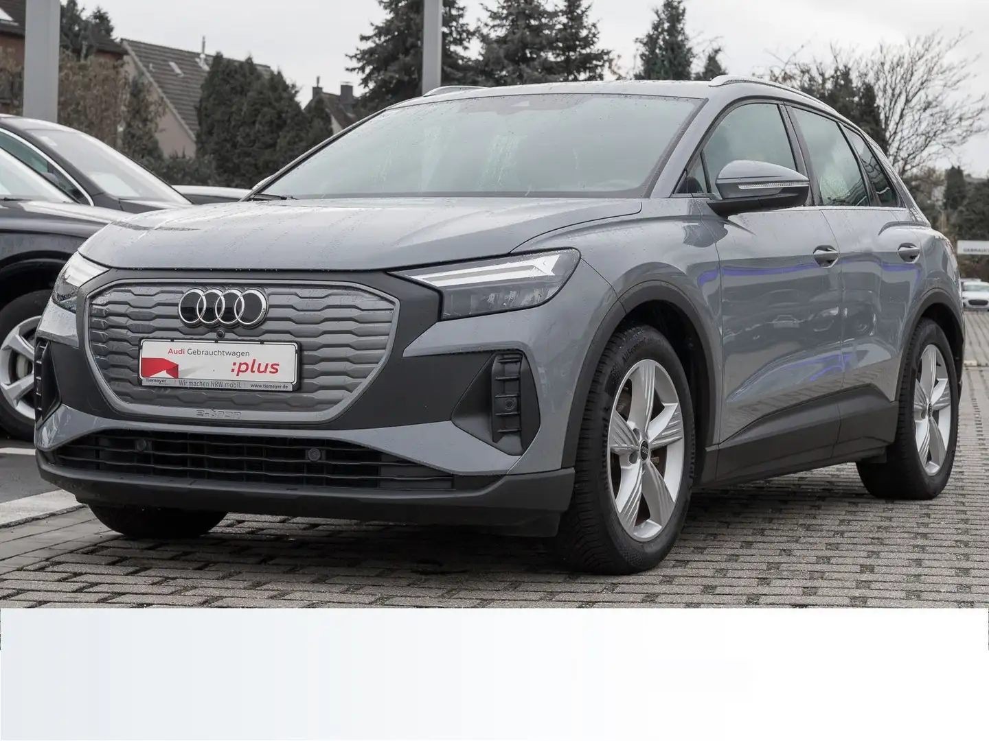 Audi Q4 e-tron 35 LED NAVI+ SITZHZ VIRTUAL Grau - 2