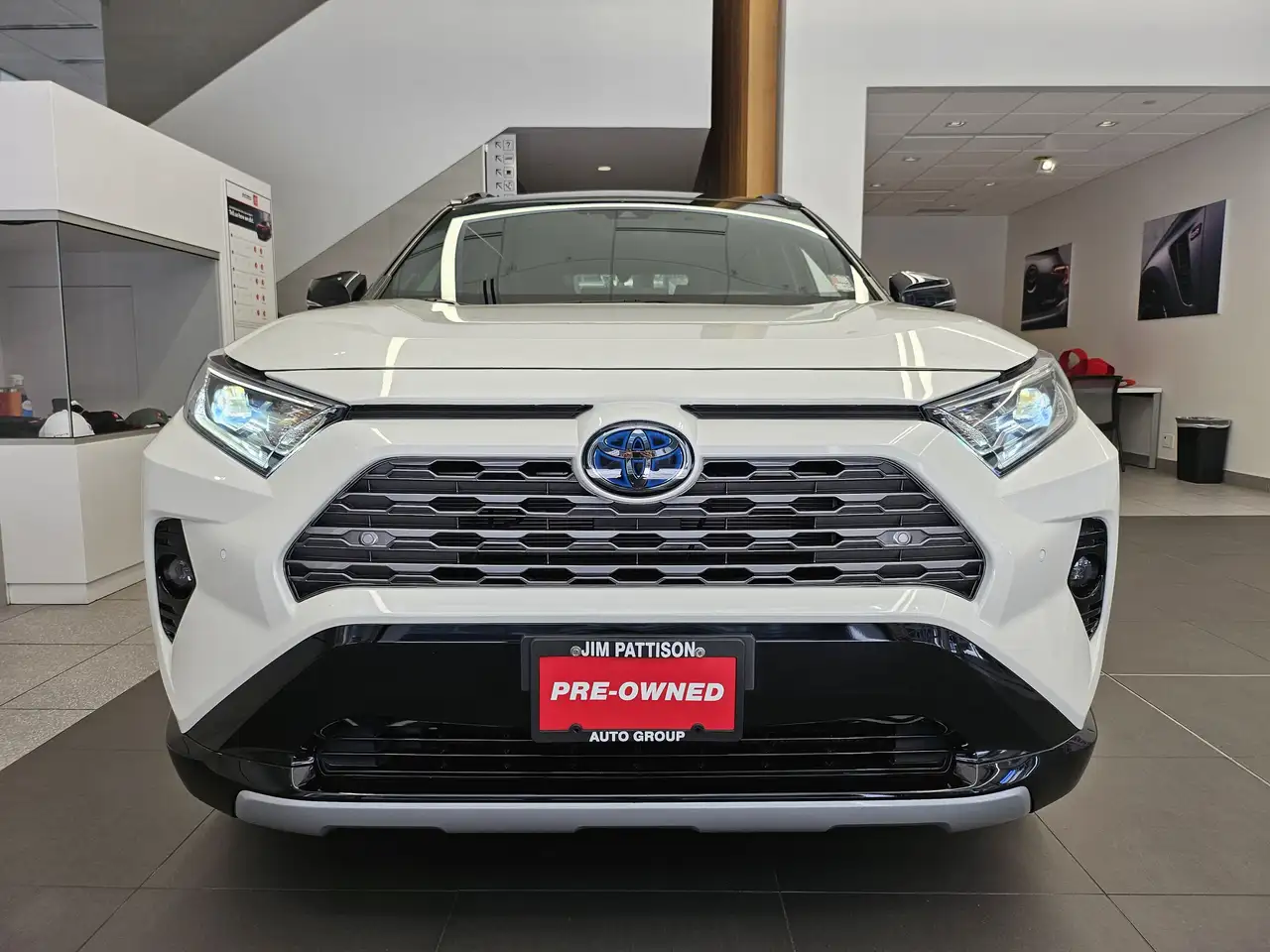 Toyota RAV 4 снимка Toyota RAV 4