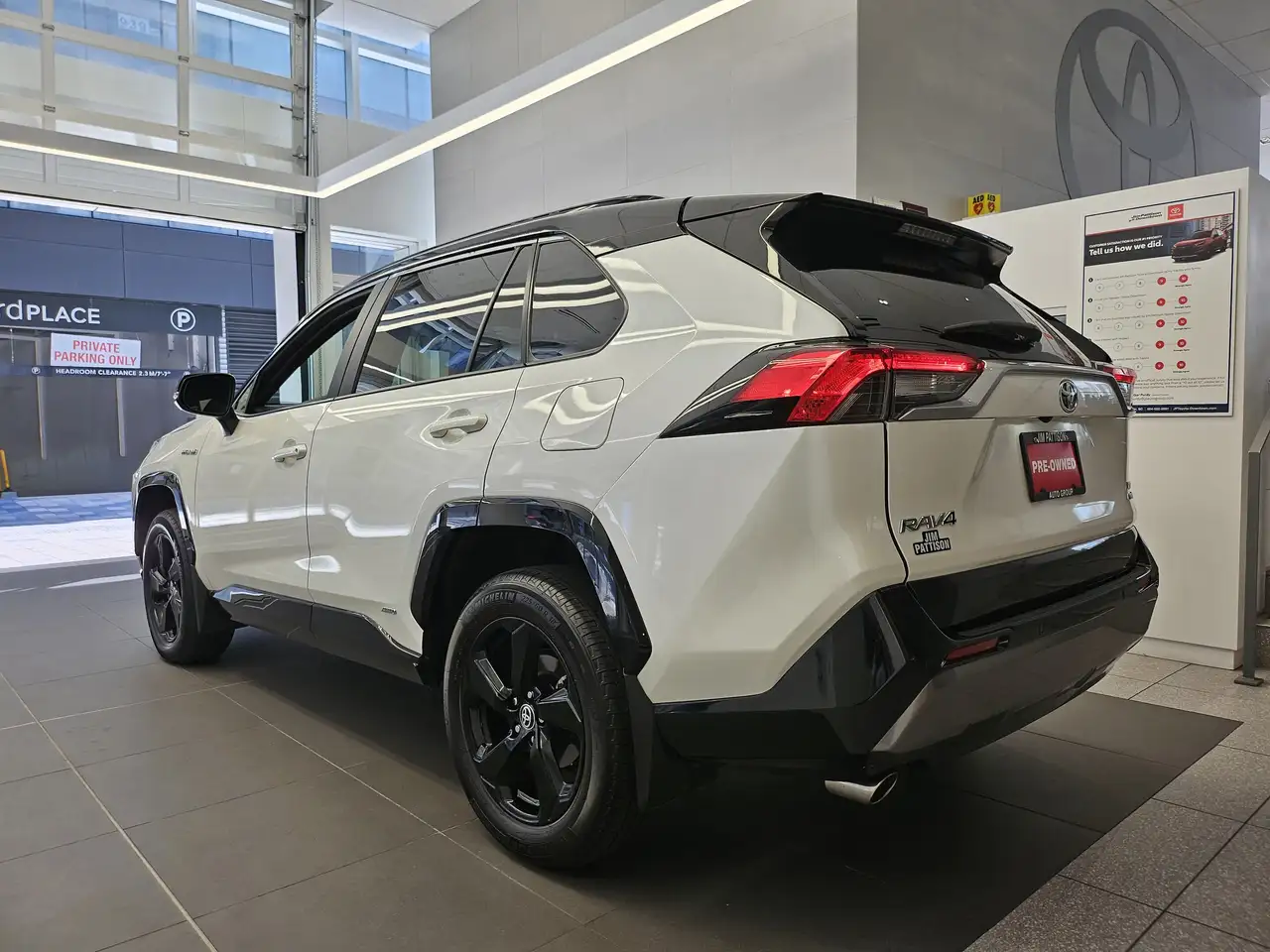 Toyota RAV 4 снимка Toyota RAV 4