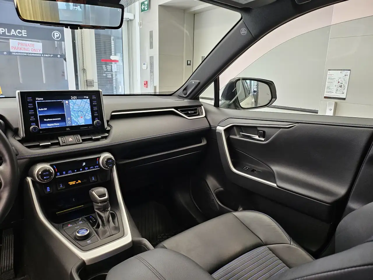 Toyota RAV 4 снимка Toyota RAV 4