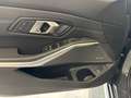 BMW 320 d Touring xDrive M-Sport *LED*PDC*NAV*STH*AHK* Grau - thumbnail 11