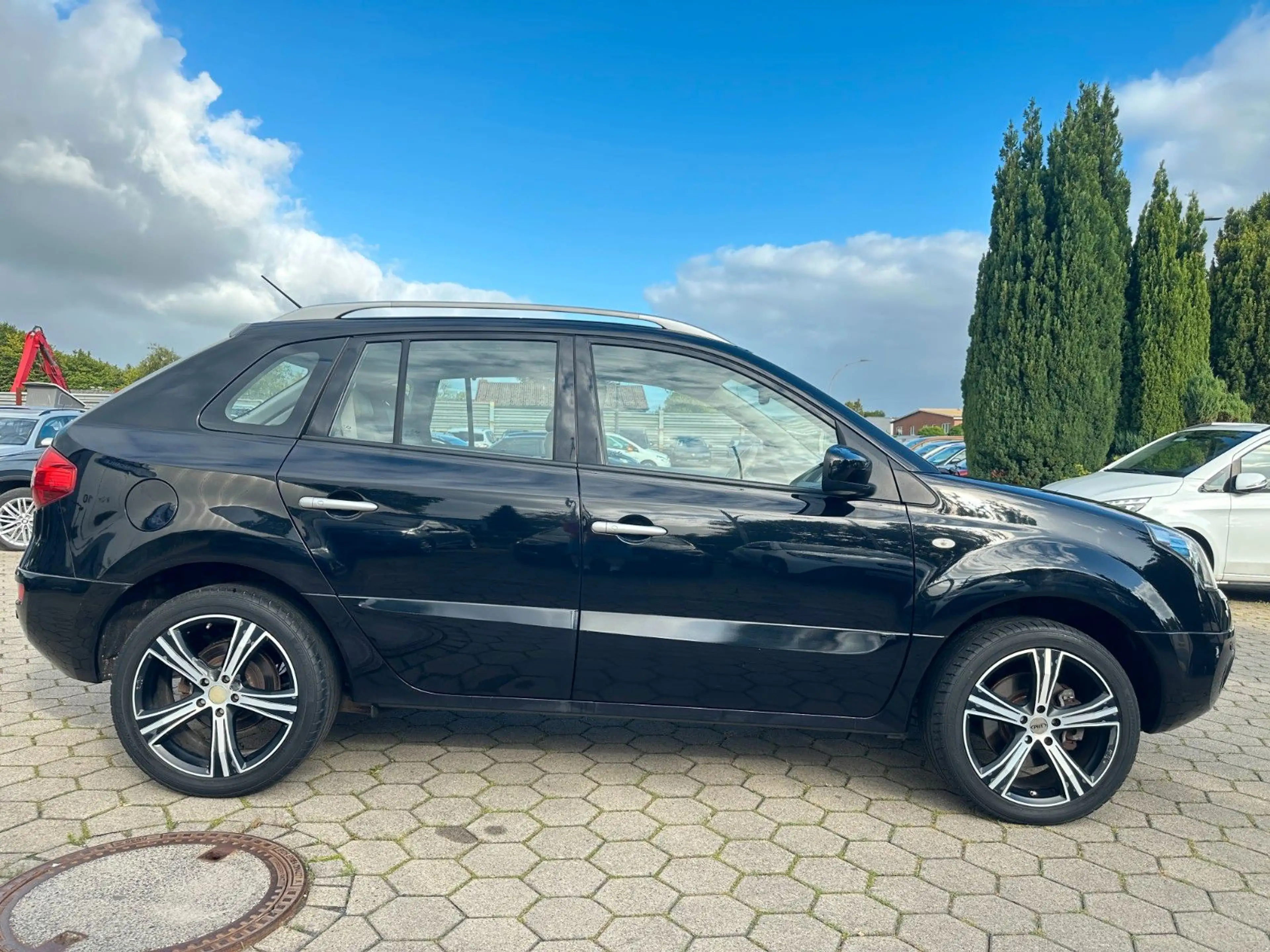 Renault Koleos 2.0dCi Luxe 4x4 Automatik Leder Xenon PDC — photo 3