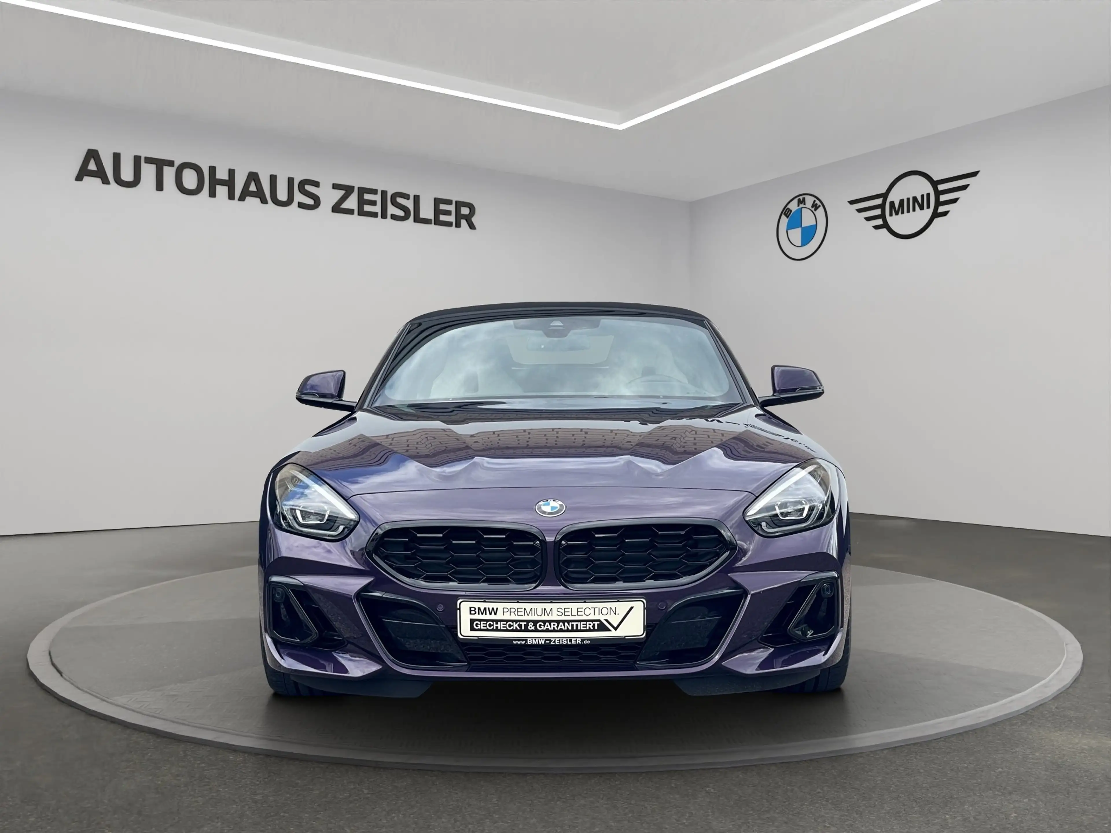 BMW Z4 sDrive20i — photo 5