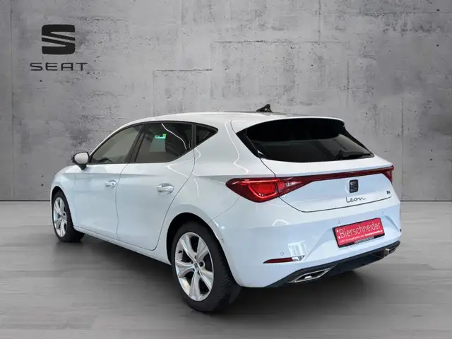 SEAT Leon view 8