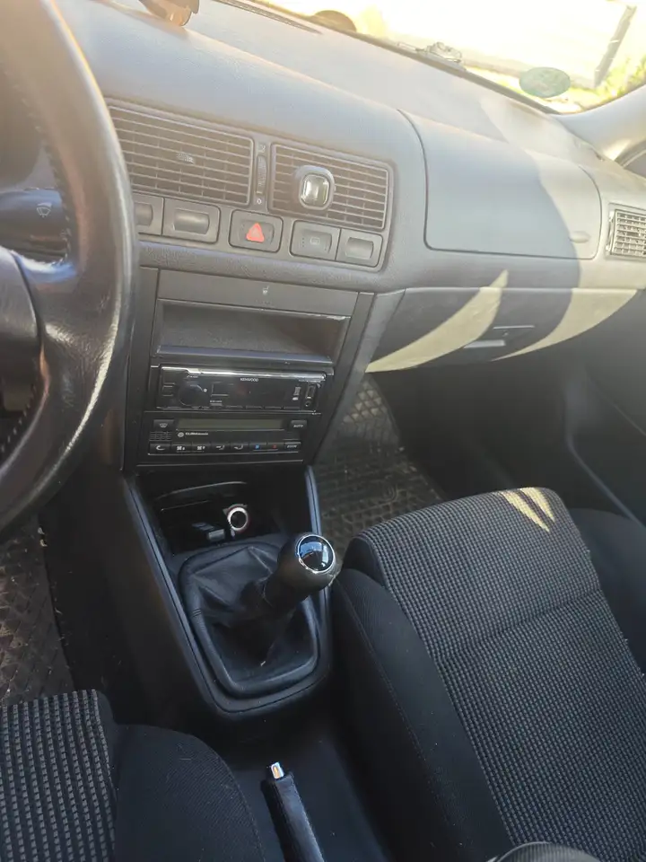 Volkswagen Golf 2.3 V5 Highline, foto 6