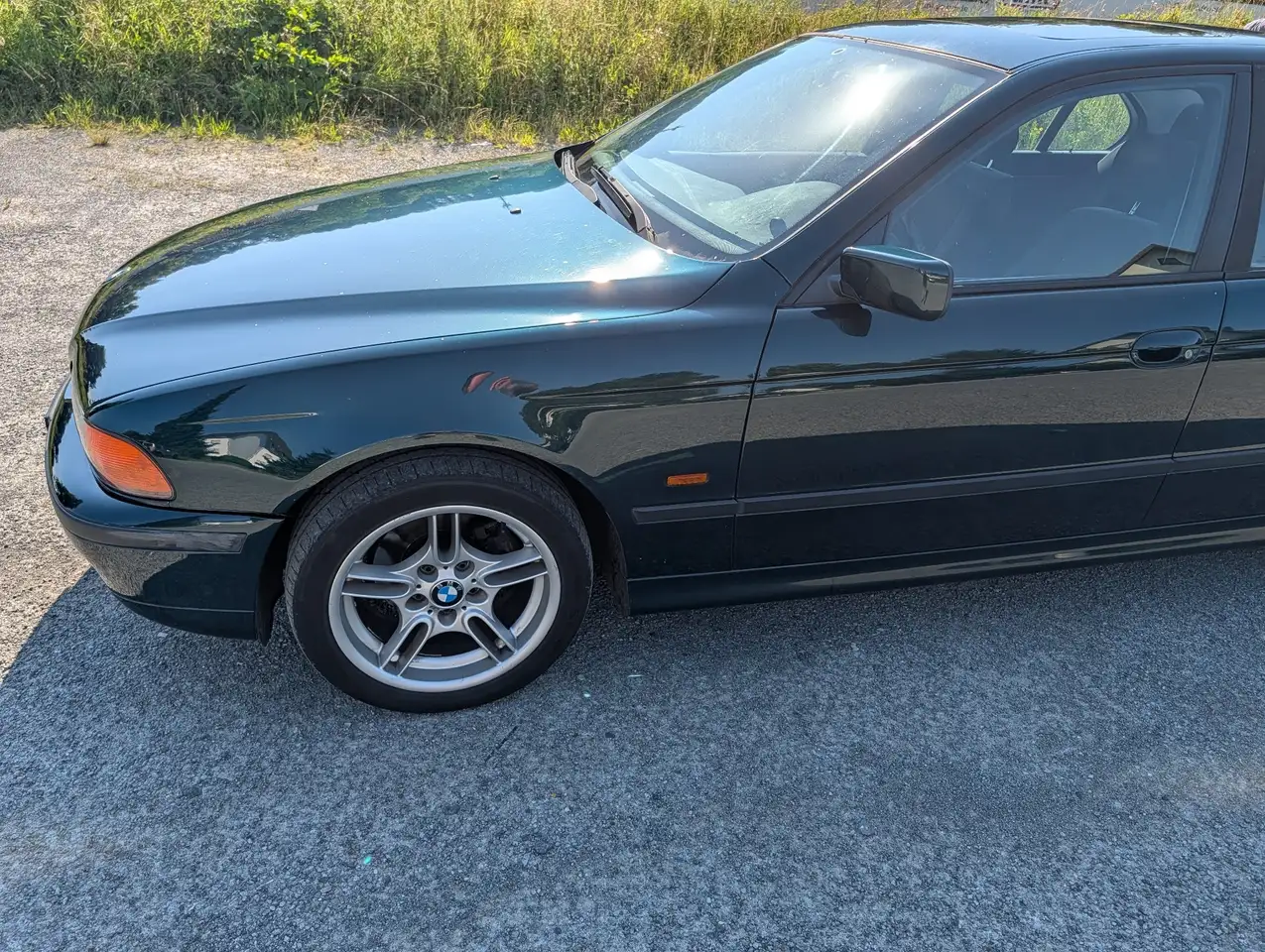 BMW 523i, foto 2