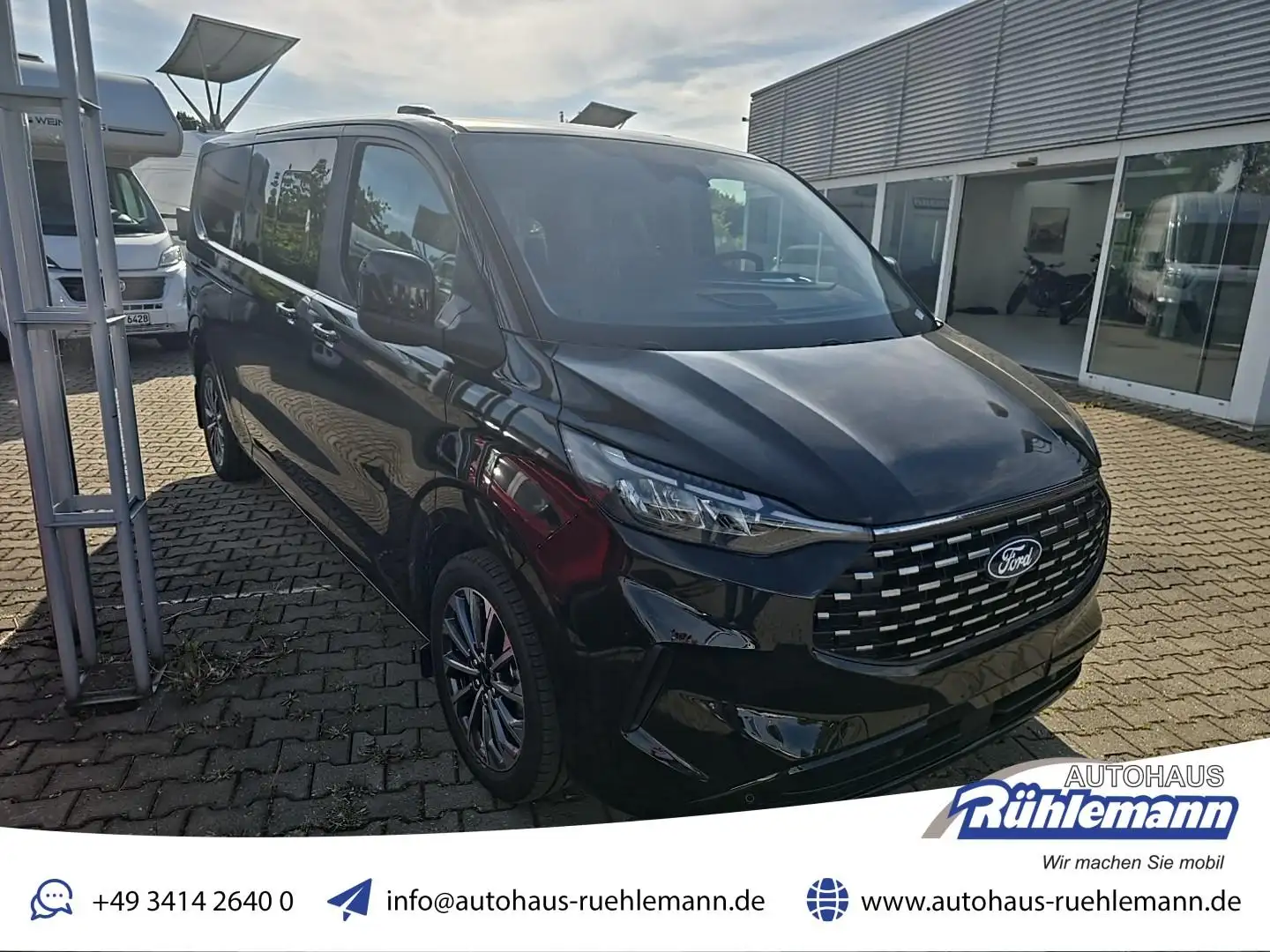 Ford Tourneo Custom Titanium 320 L2 150 PS Top Ausstattung sofort Zwart - 1
