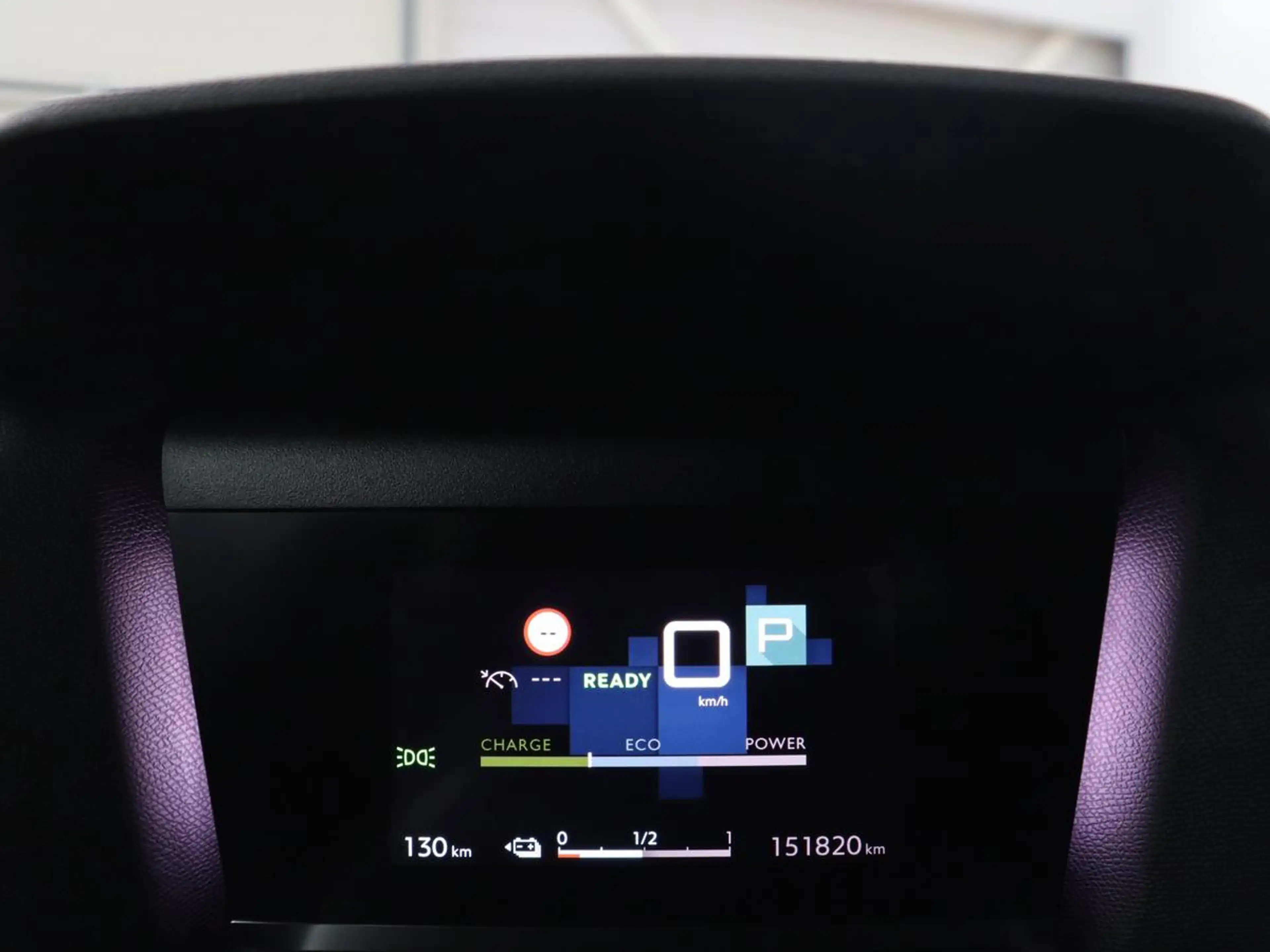 Citroen E-C4 Electric Feel Pack 50 kWh | SOH 95,1% | Camera | LED | Appl — photo 27