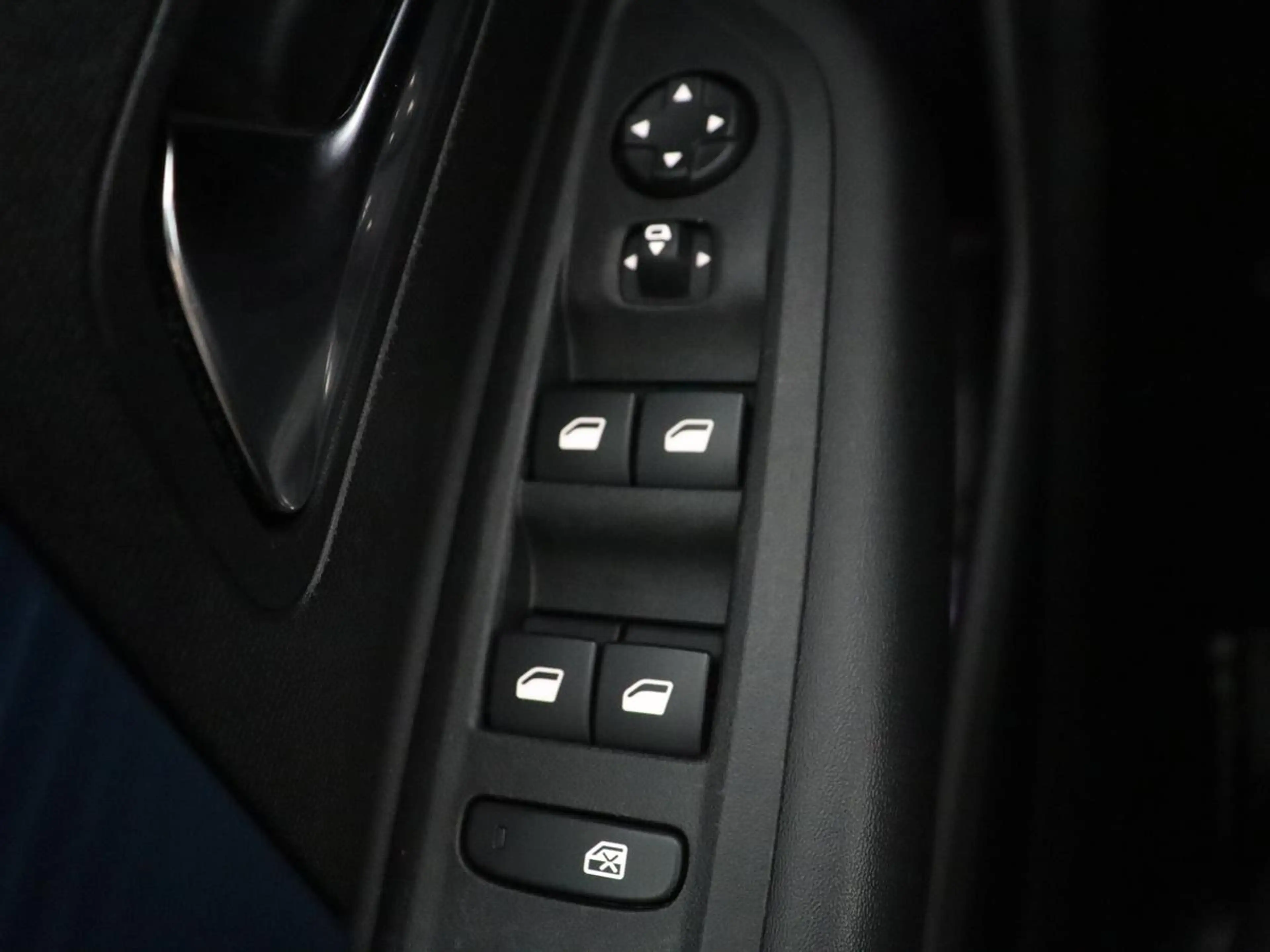 Citroen E-C4 Electric Feel Pack 50 kWh | SOH 95,1% | Camera | LED | Appl — photo 28