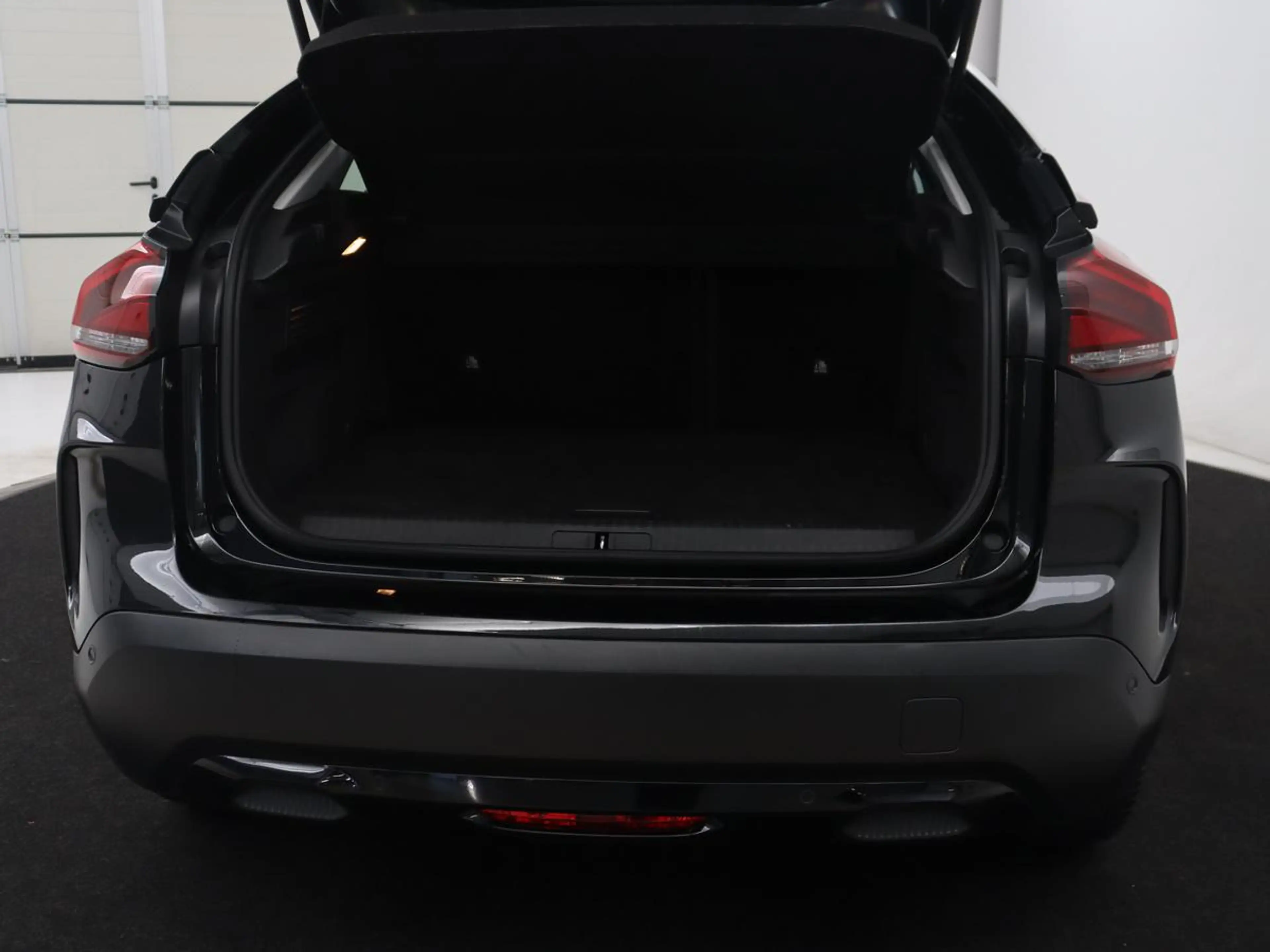 Citroen E-C4 Electric Feel Pack 50 kWh | SOH 95,1% | Camera | LED | Appl — photo 7