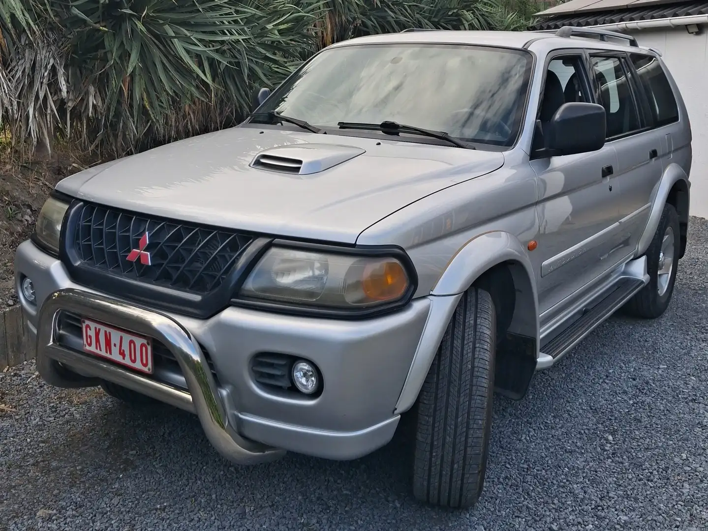 Mitsubishi Pajero Sport 2.5 Turbo int. GLS Gümüş rengi - 2