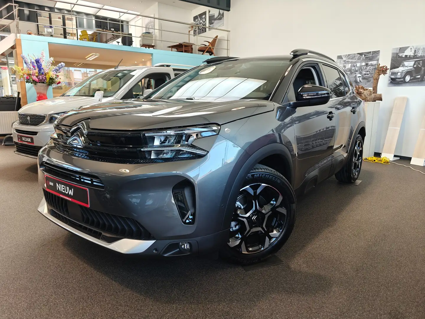 Citroen C5 Aircross 1.2 MHEV Max ë-DSC6 - Nieuw - Mild Hybrid Grau - 1