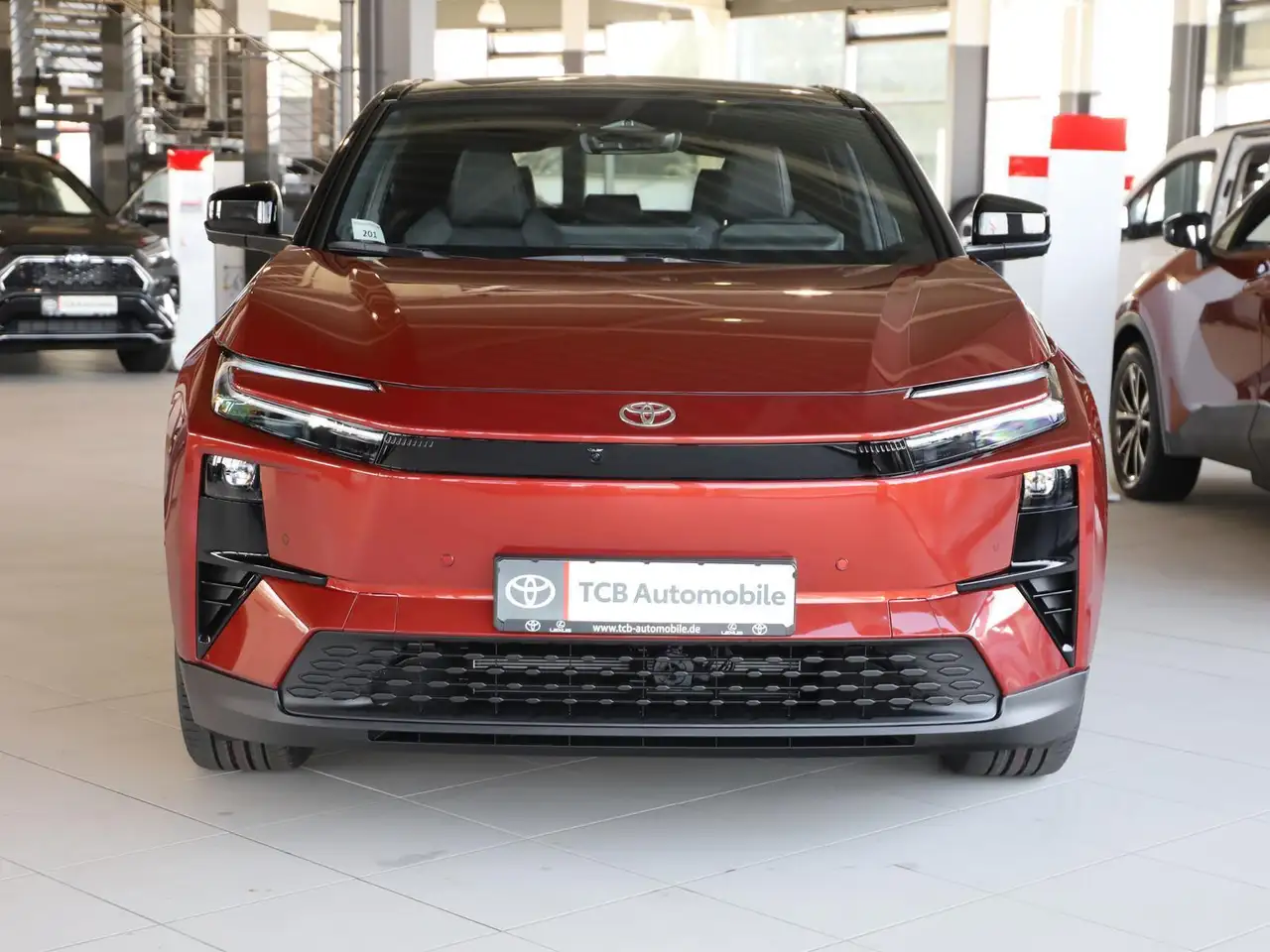 Toyota C-HR BEV 4x4 Lounge Sky & Sound Paket, миниатюра 4