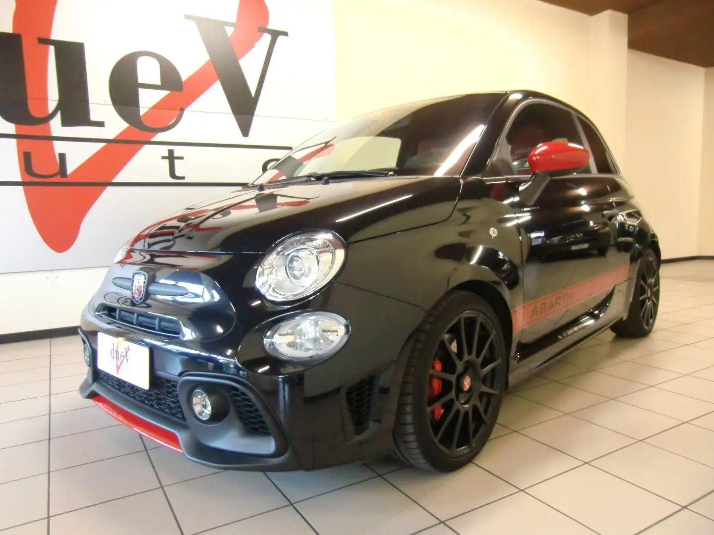 Abarth 595 595 2016 1.4 t-jet Competizione 180cv CAMBIO F1 Nero - 1