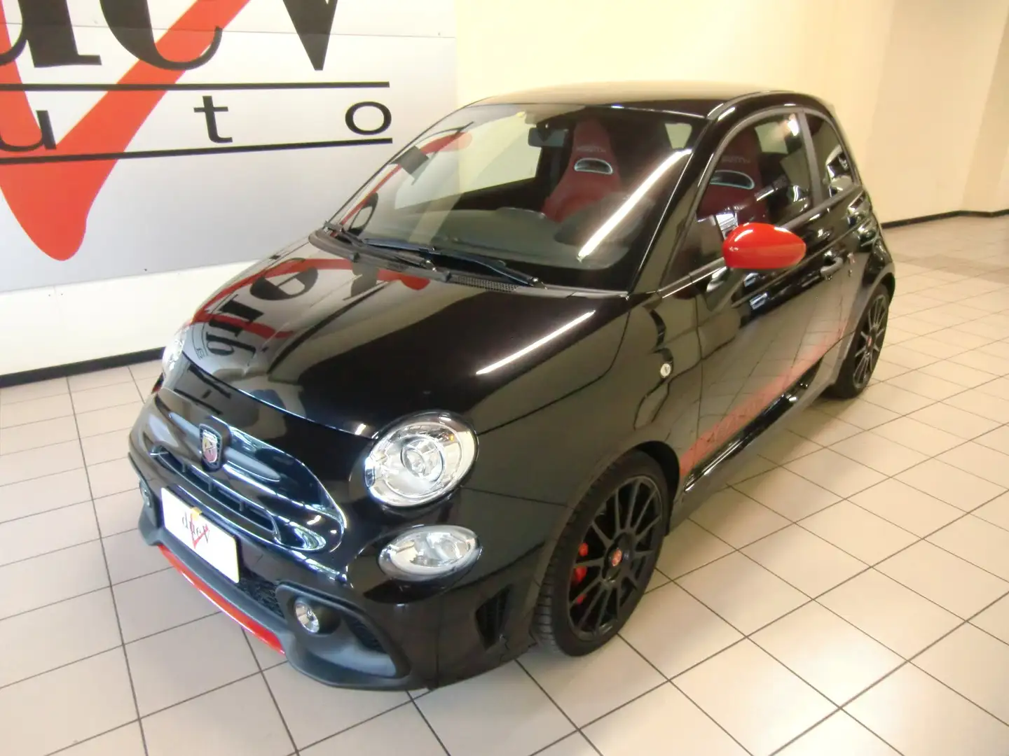 Abarth 595 595 2016 1.4 t-jet Competizione 180cv CAMBIO F1 Nero - 2