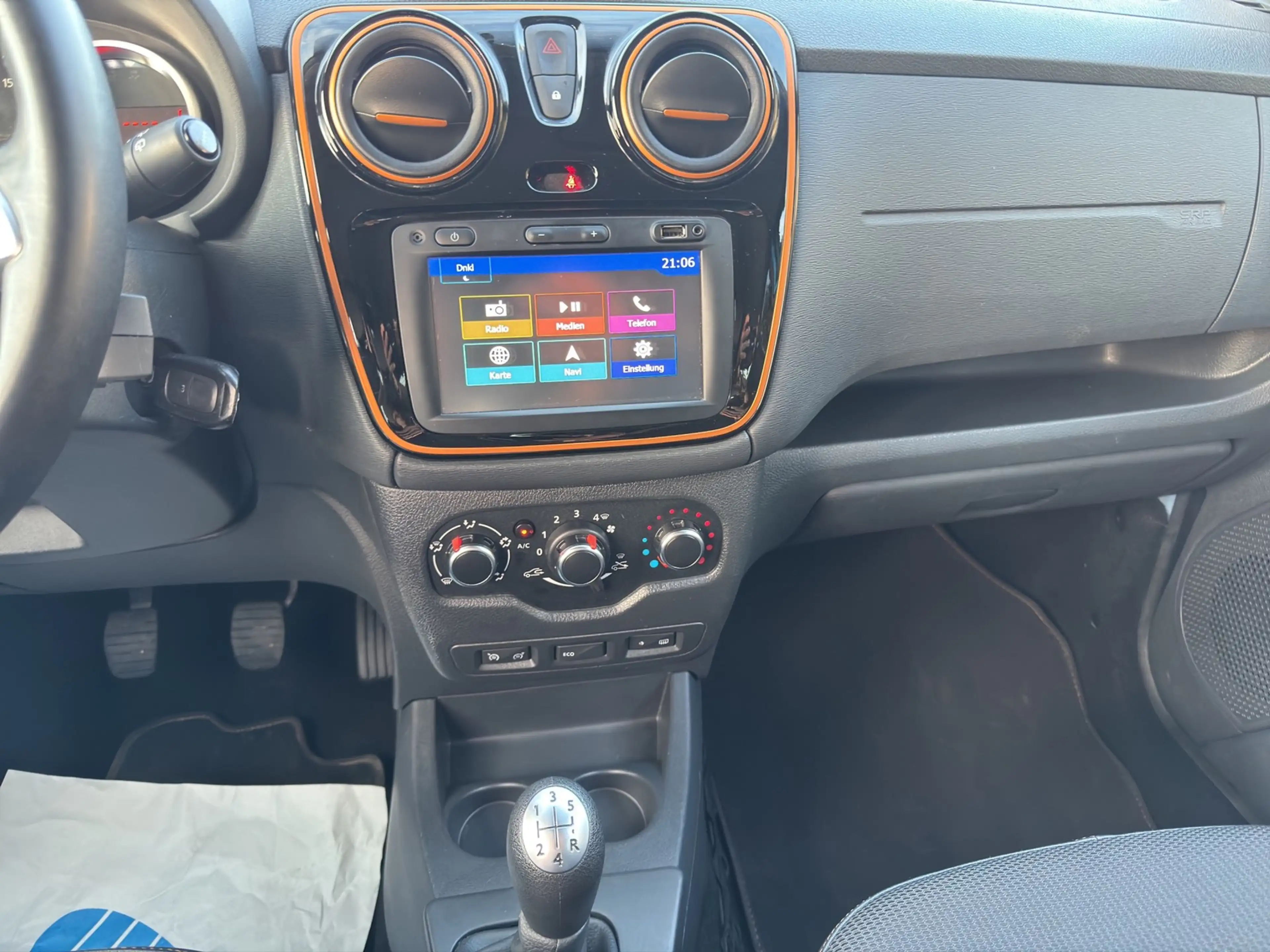 Dacia Dokker Stepway Celebration~KLIMA~PDC~SHZ~NAVI~TEMPO~SCHEC — photo 11