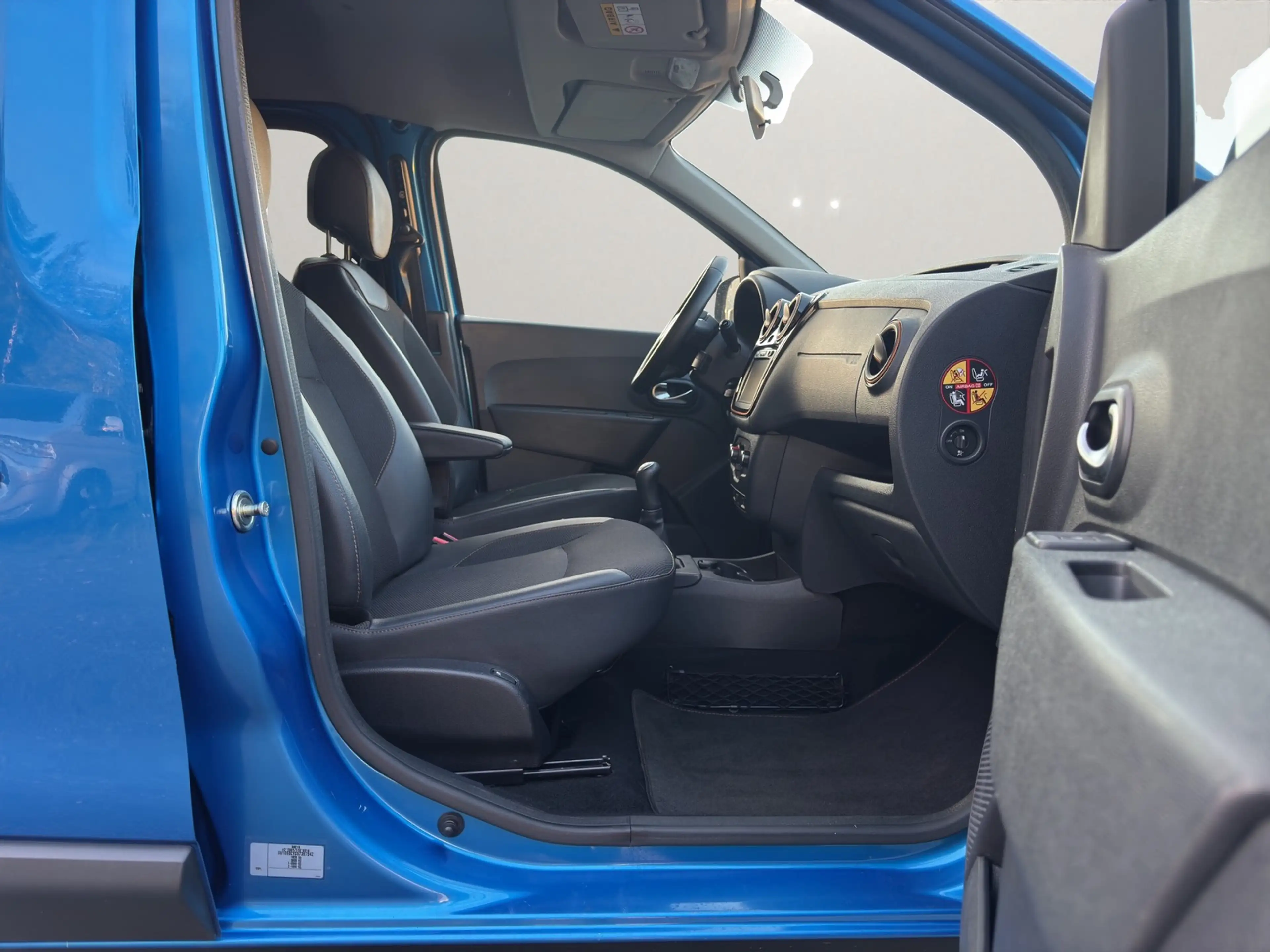Dacia Dokker Stepway Celebration~KLIMA~PDC~SHZ~NAVI~TEMPO~SCHEC — photo 13