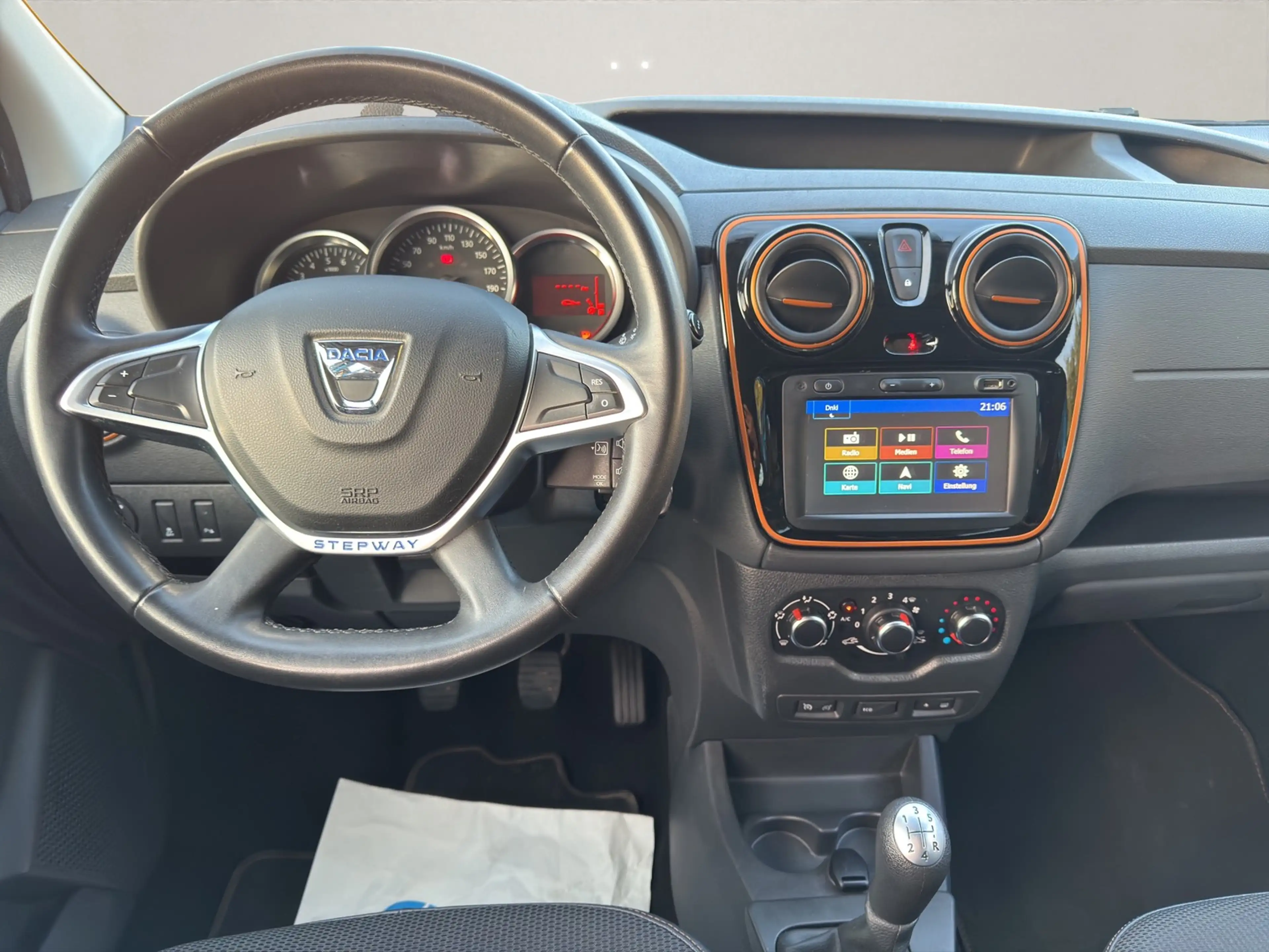 Dacia Dokker Stepway Celebration~KLIMA~PDC~SHZ~NAVI~TEMPO~SCHEC — photo 10