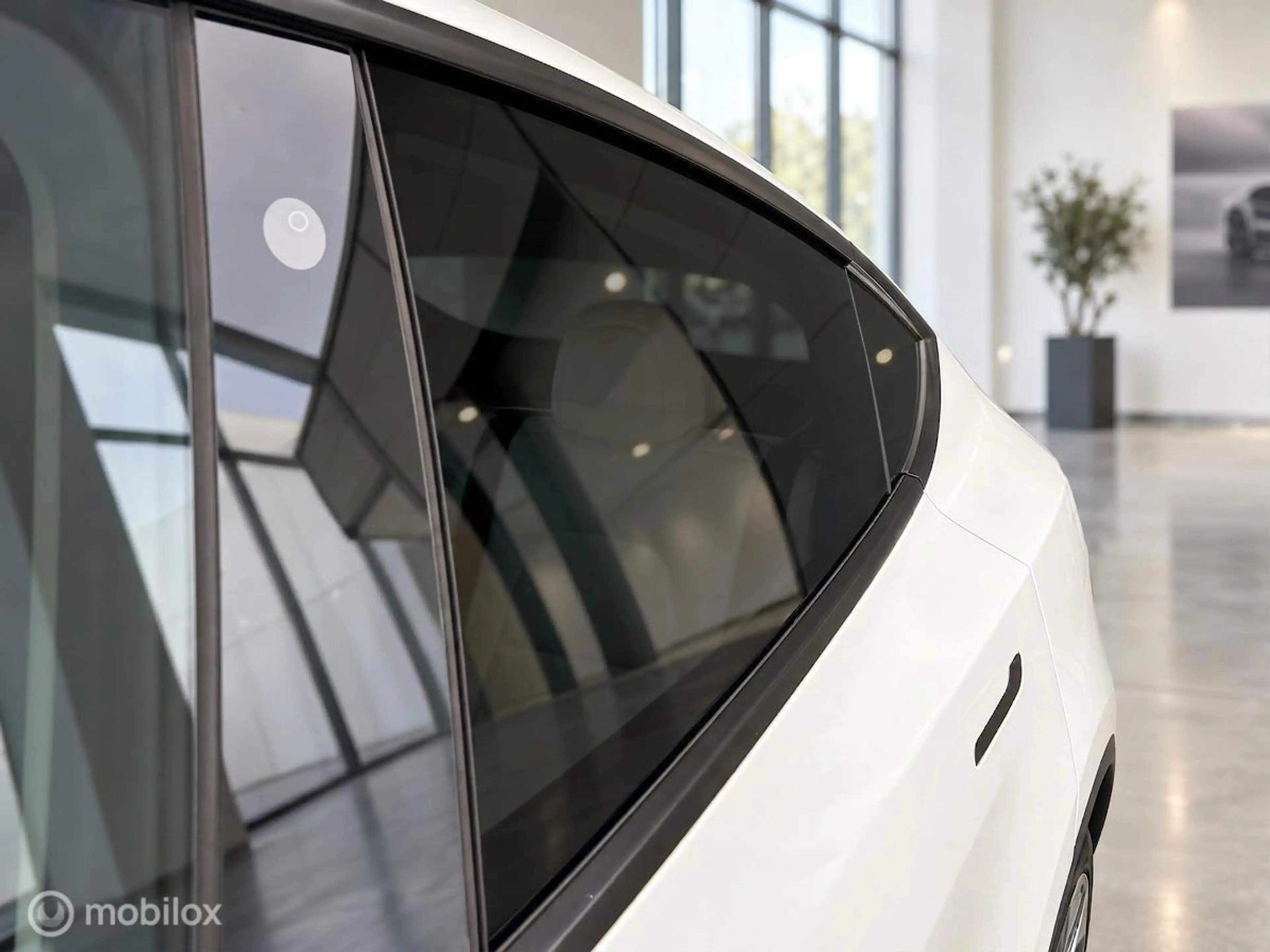 Tesla Model Y RWD 58 kWh LFP | SOH 90,7% MOBA | Supercharging | — photo 13