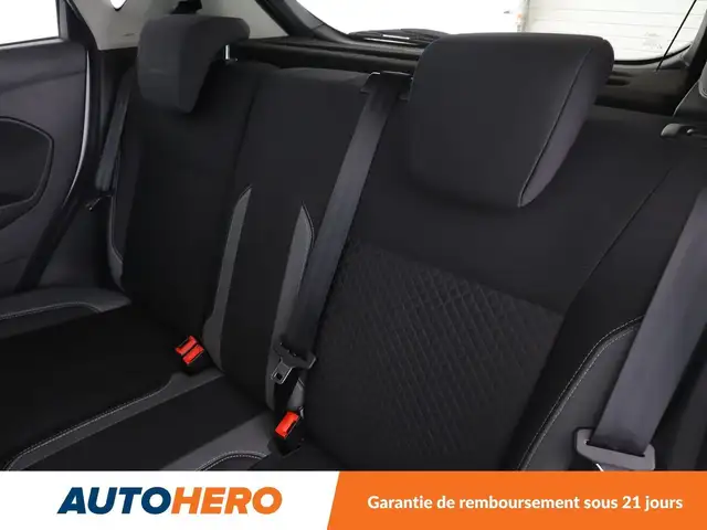 Ford Fiesta view 14