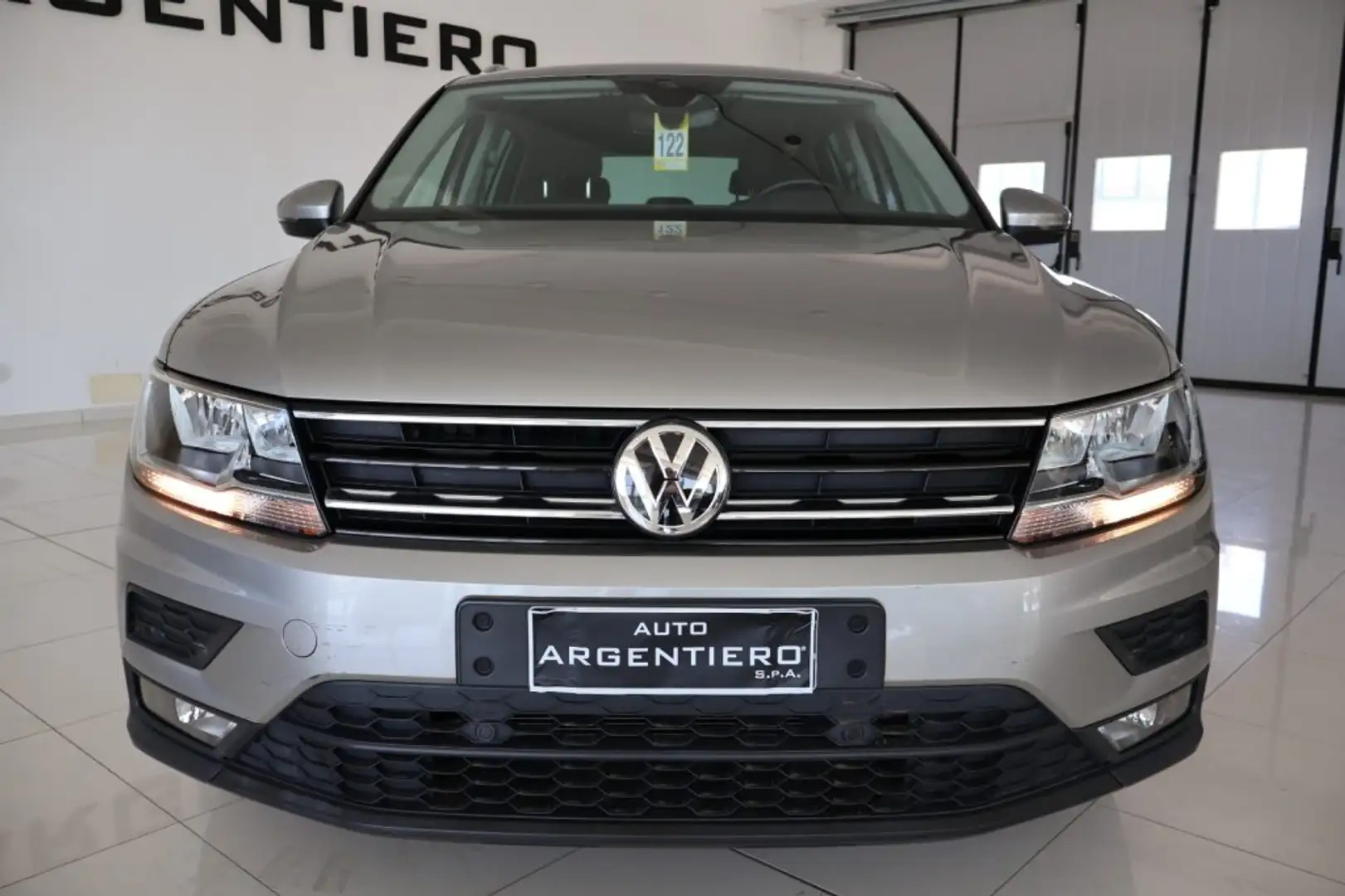 Volkswagen Tiguan 2.0 TDI SCR DSG Business BlueMotion Technology Grigio - 2