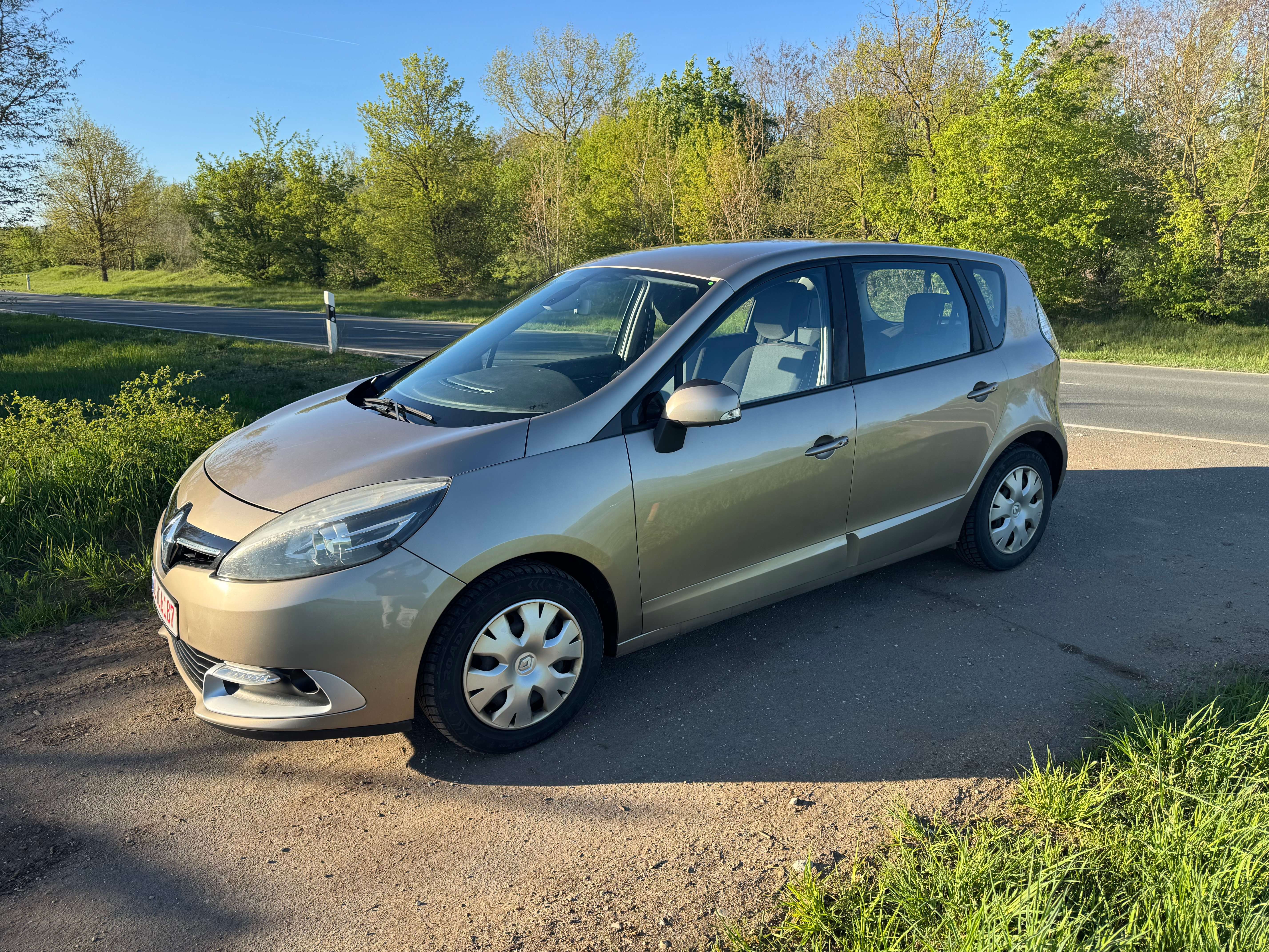 Second hand Renault Scenic 1.5 dCi