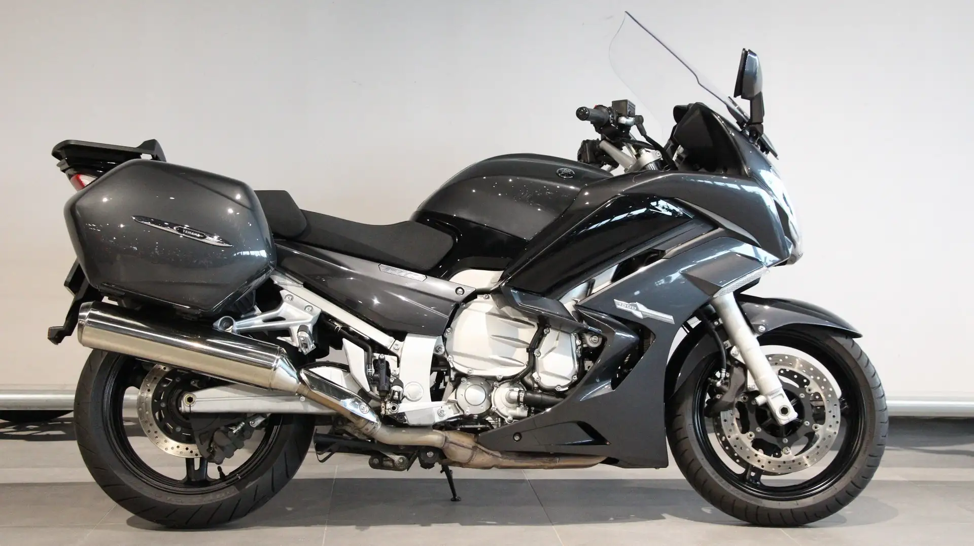 Yamaha FJR 1300 ABS Noir - 1