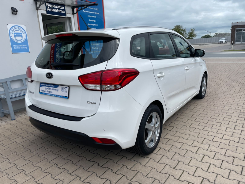 Kia Carens Edition 7 aus 1.Hand TÜV-AU 02-2028 — photo 4