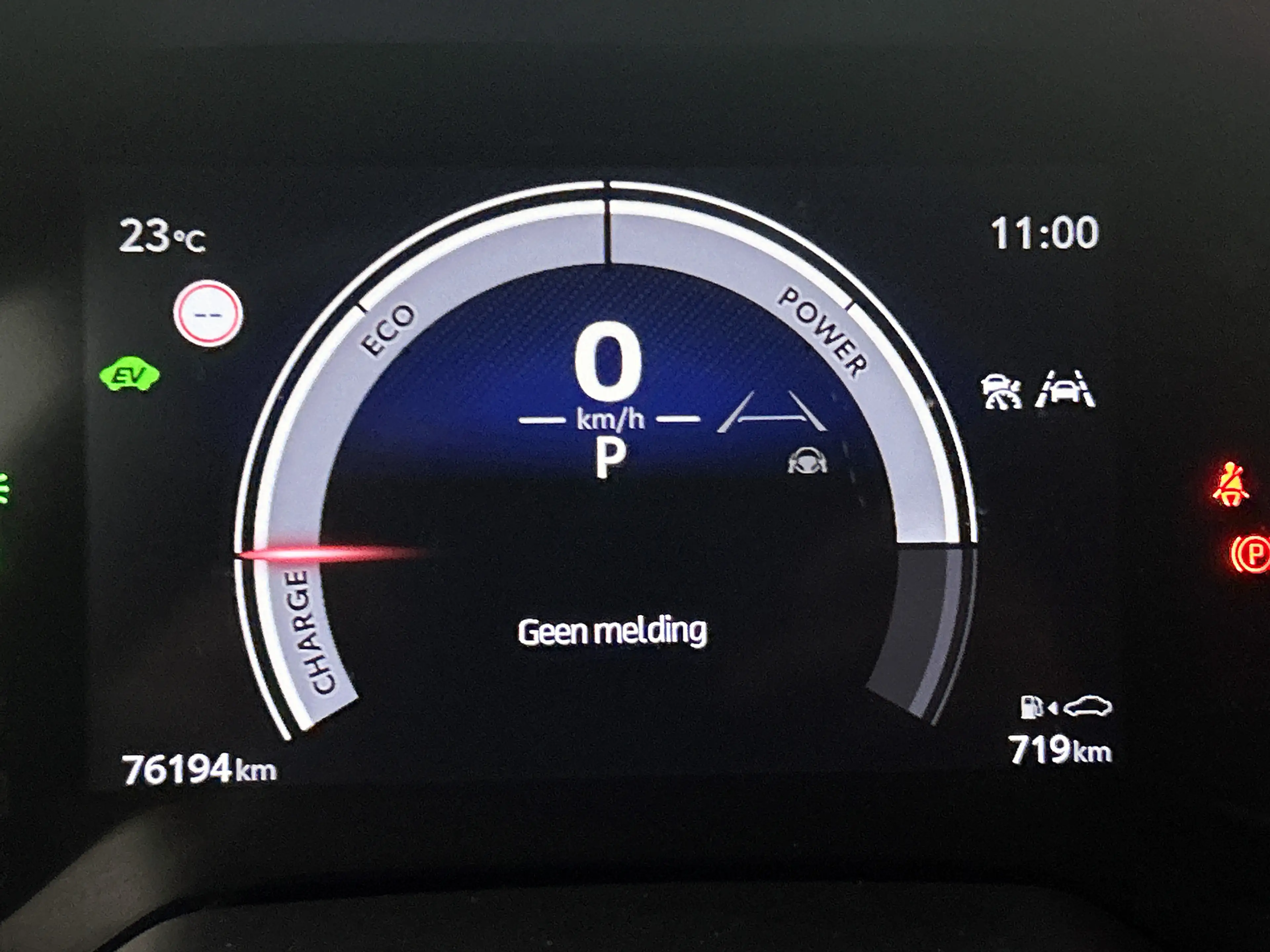 Suzuki Swace 1.8 Hybrid Style | Parkeersensor voor en achter  | — photo 5